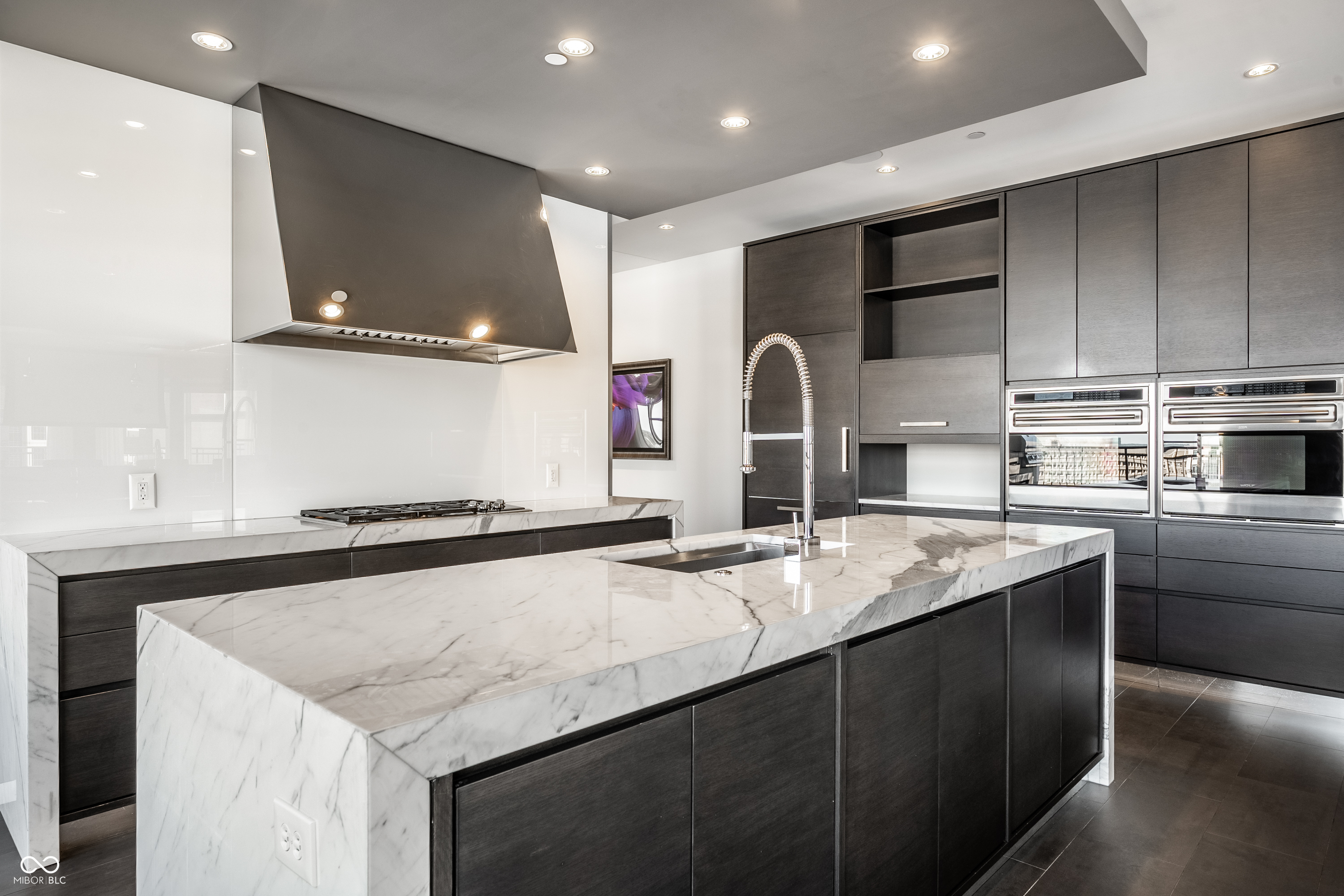 333 Massachusetts Avenue Unit: PH1