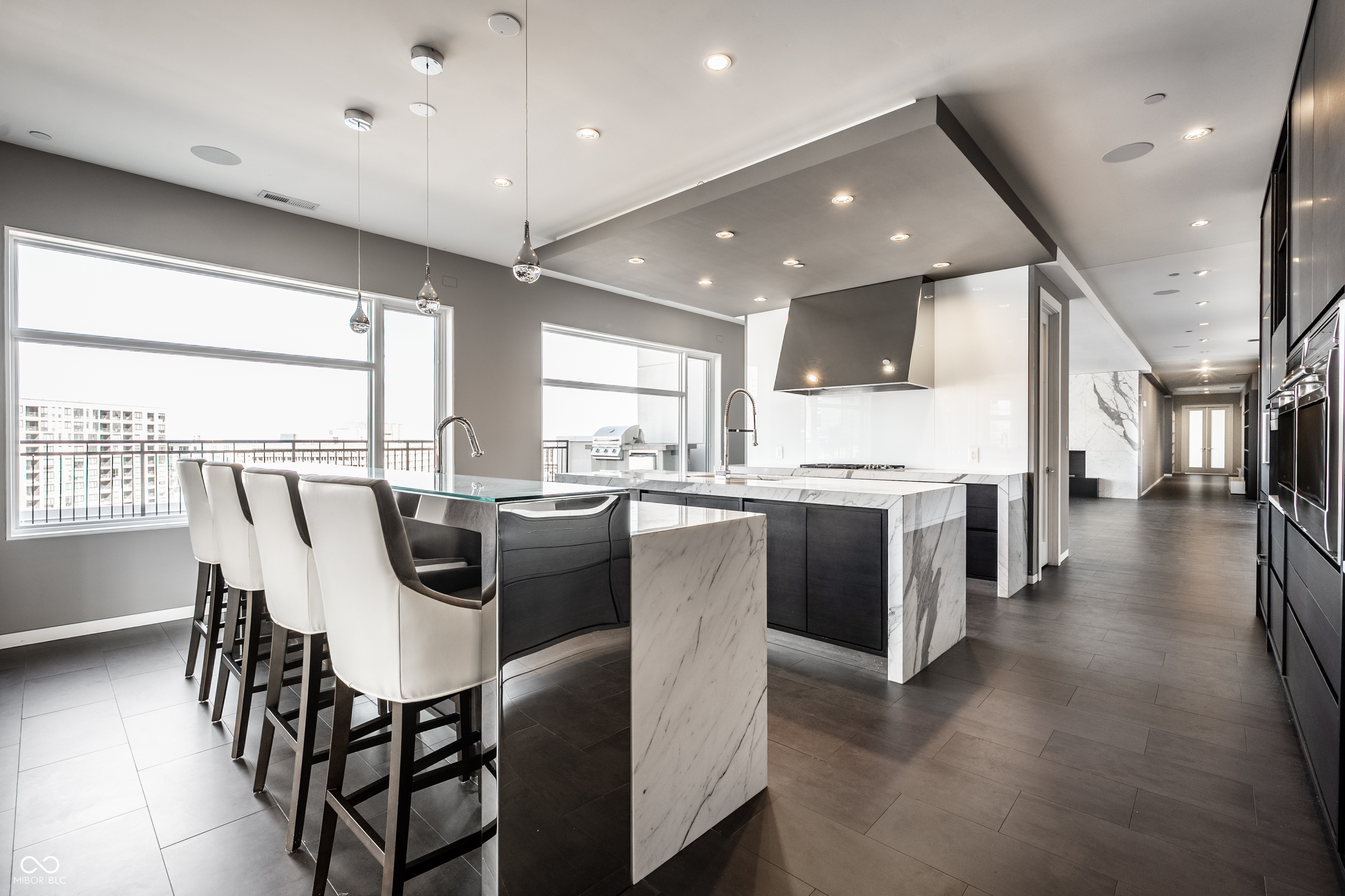 333 Massachusetts Avenue Unit: PH1