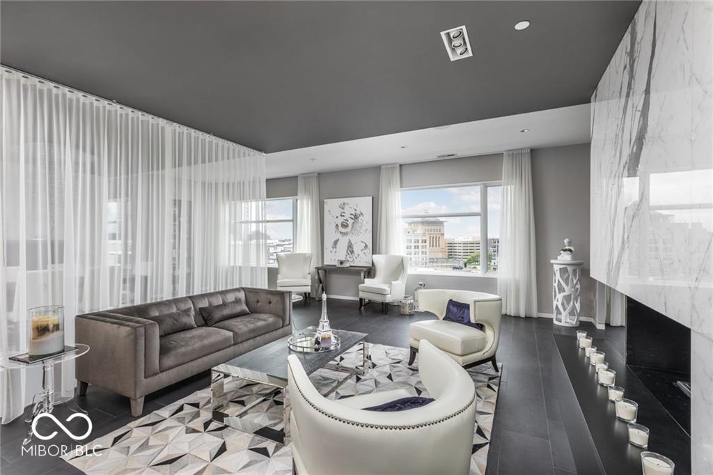 333 Massachusetts Avenue Unit: PH1