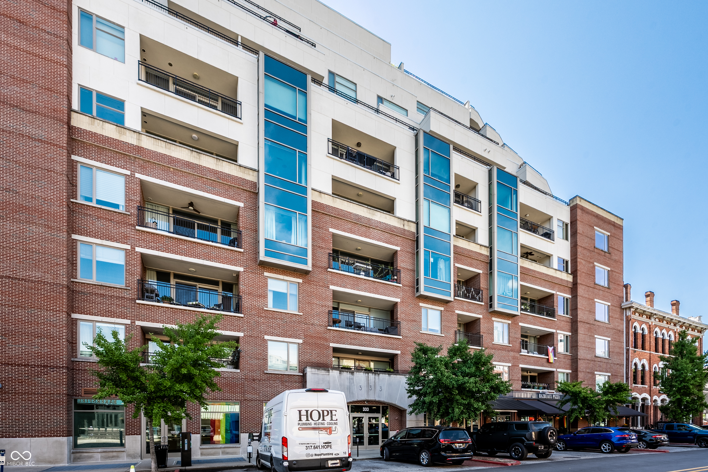 333 Massachusetts Avenue Unit: PH1