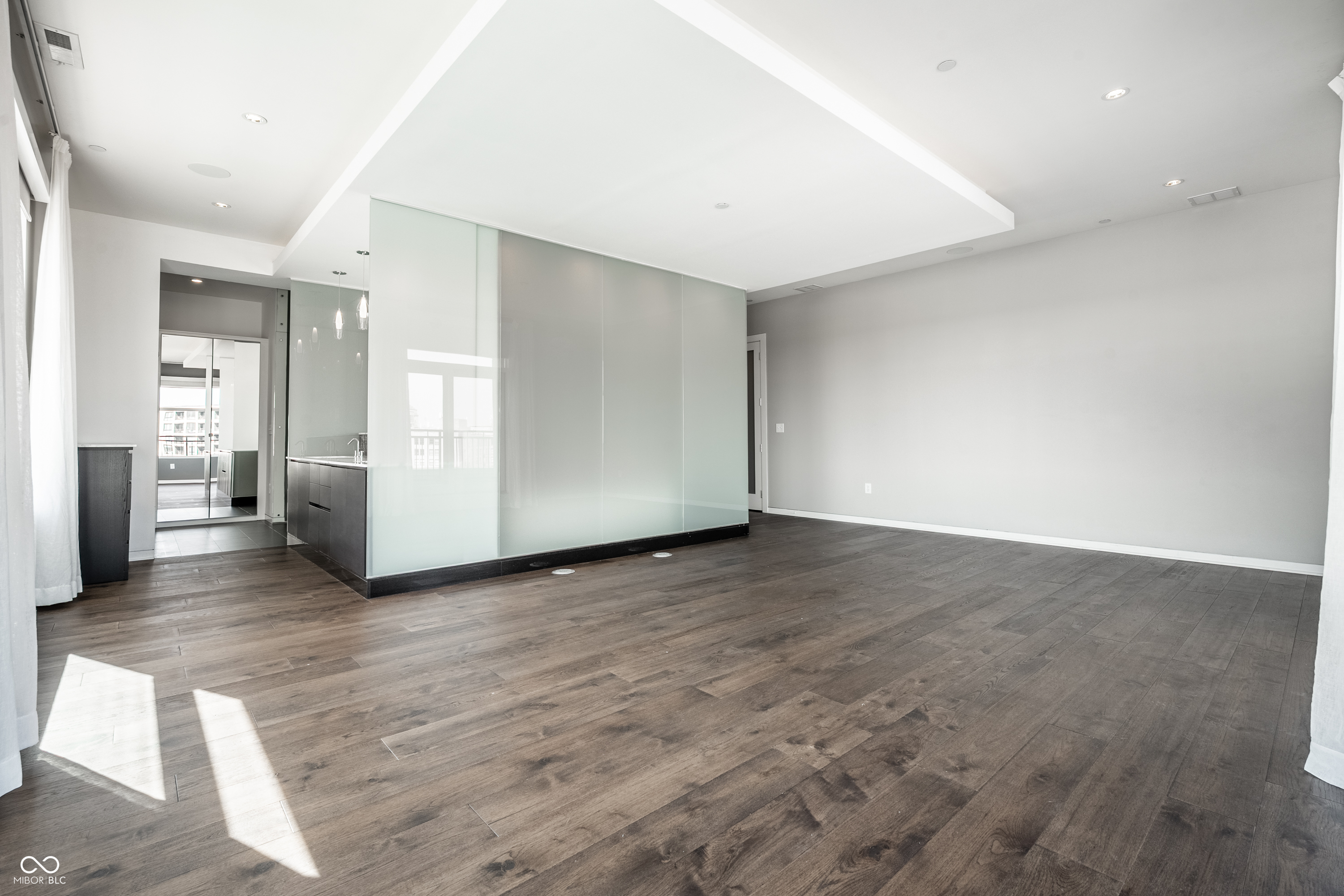 333 Massachusetts Avenue Unit: PH1