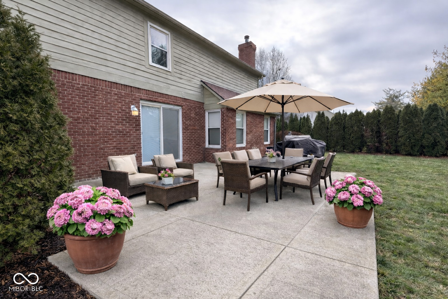 11458 Sutton Place Drive W