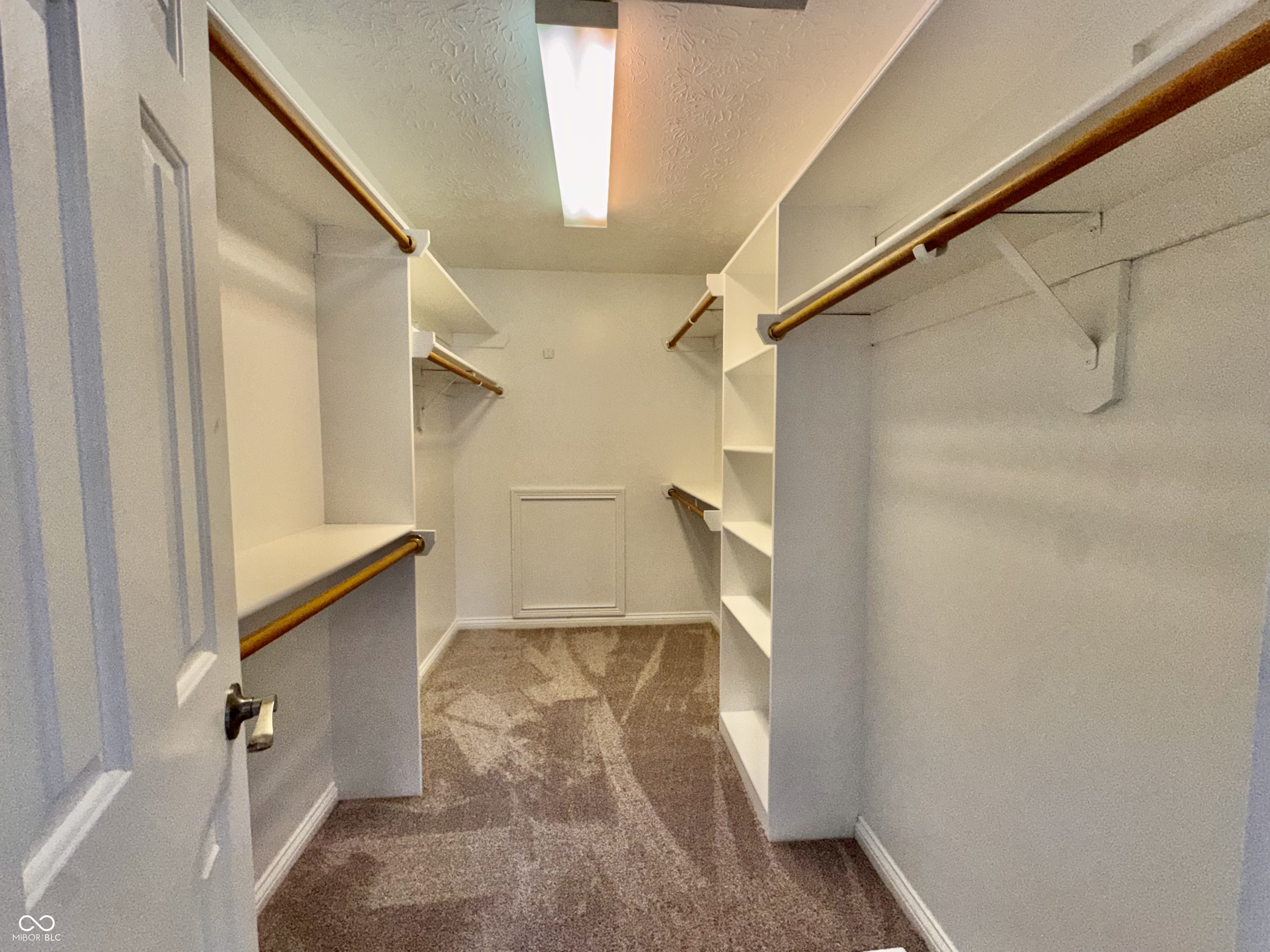 11458 Sutton Place Drive W