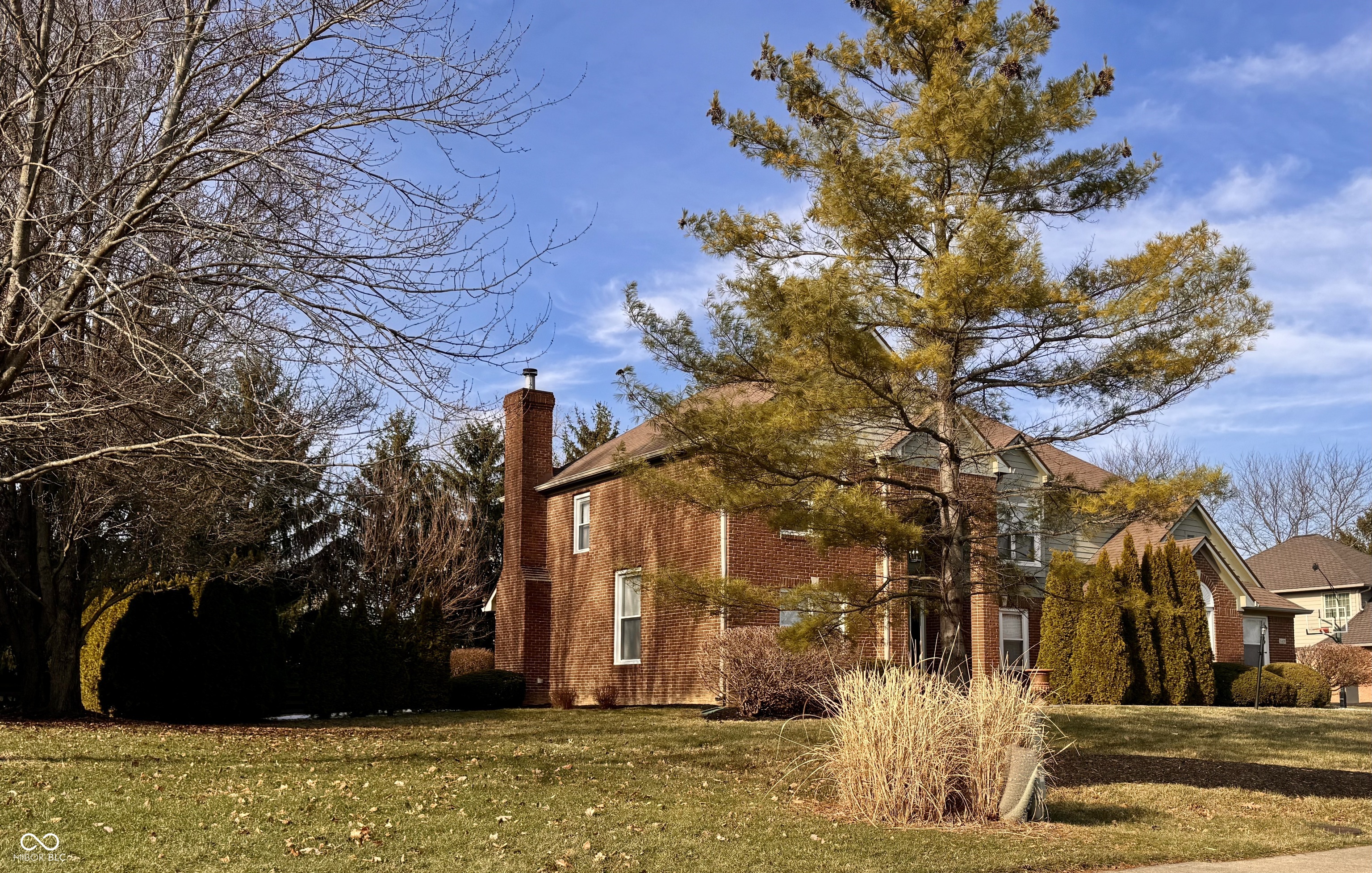 11458 Sutton Place Drive W