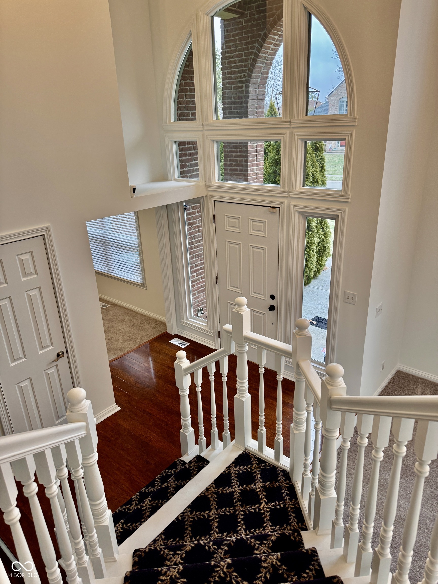 11458 Sutton Place Drive W