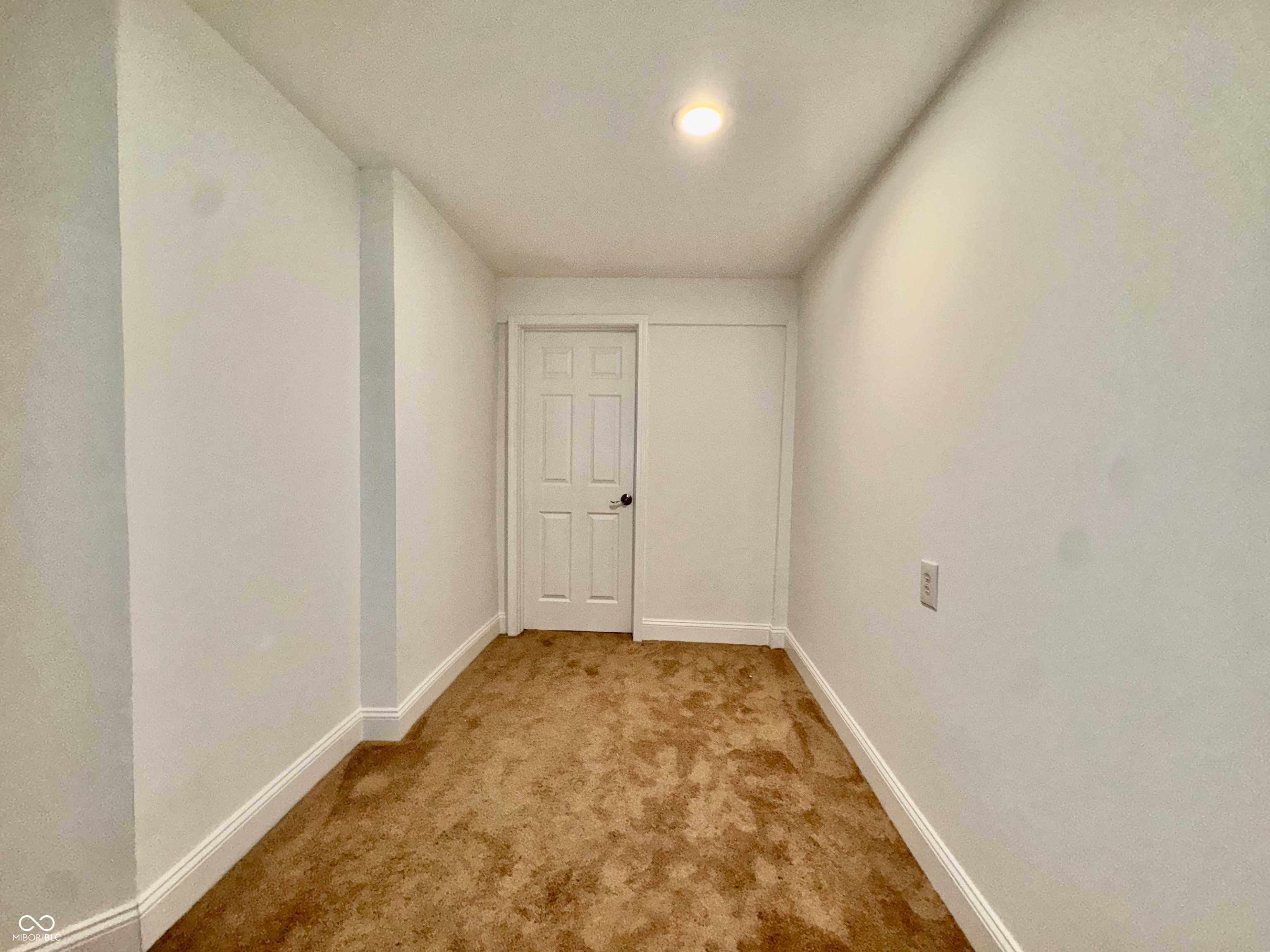 11458 Sutton Place Drive W