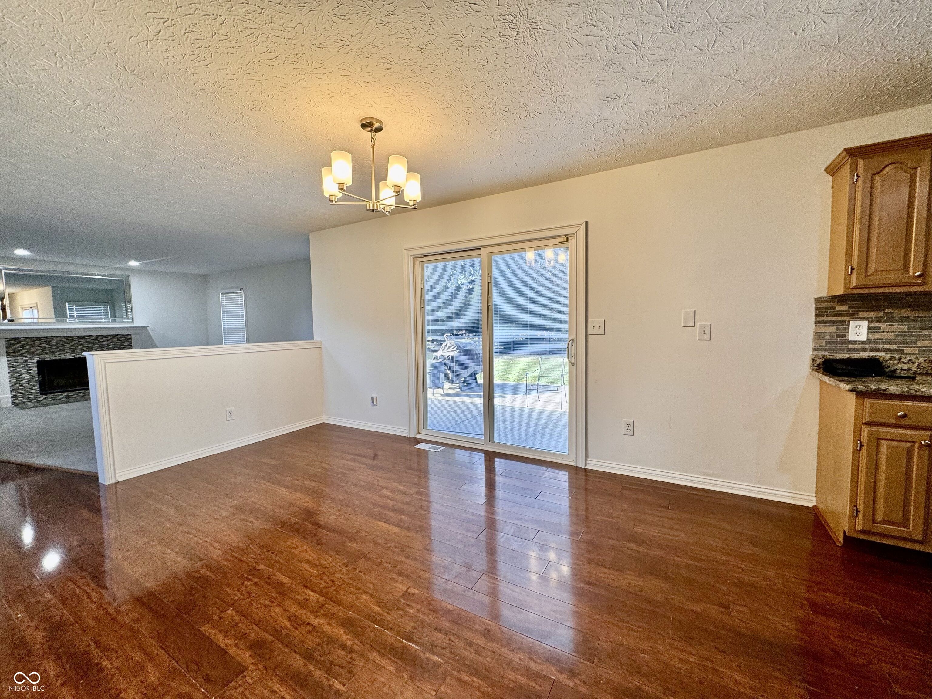 11458 Sutton Place Drive W