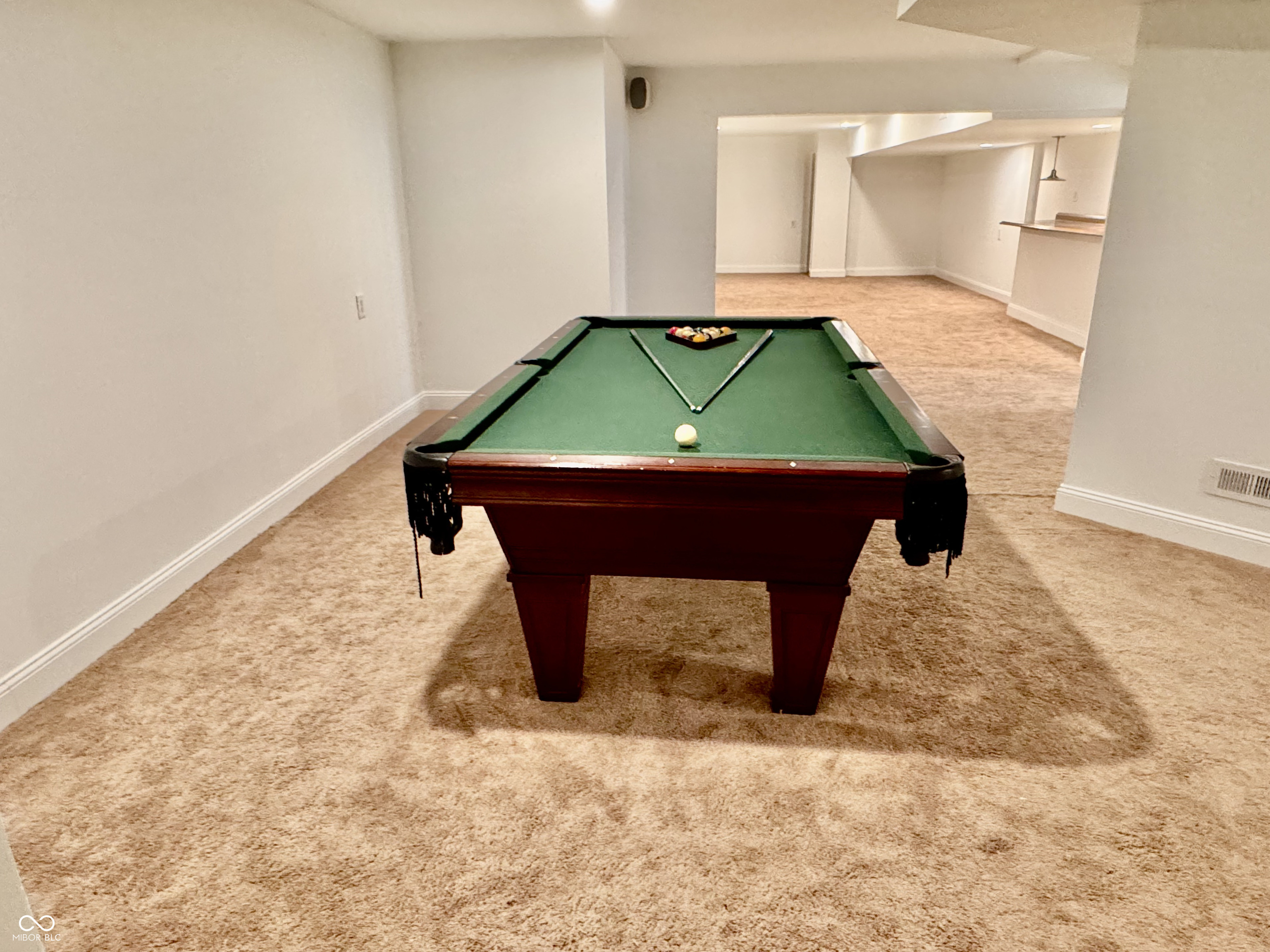 11458 Sutton Place Drive W