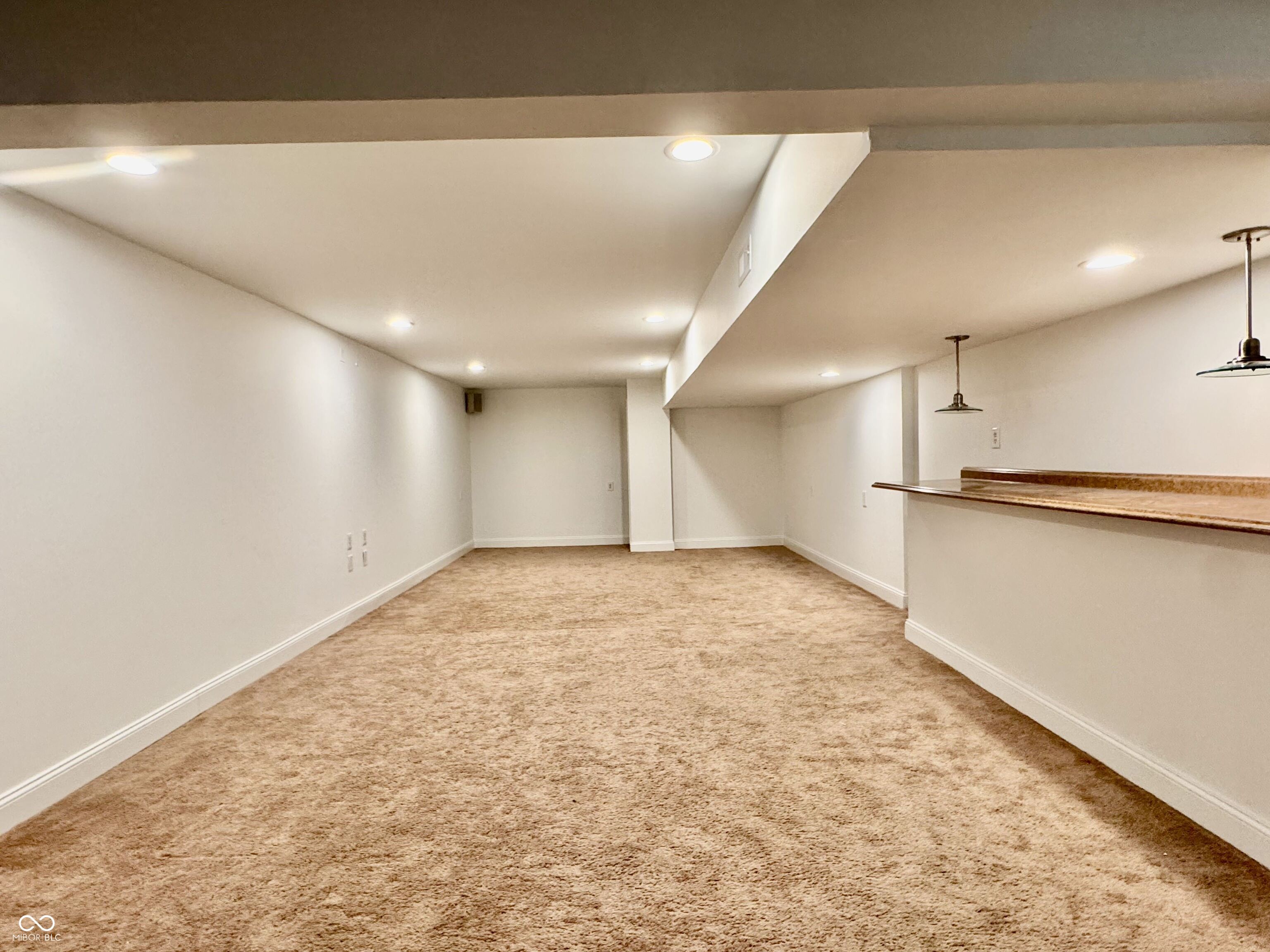 11458 Sutton Place Drive W