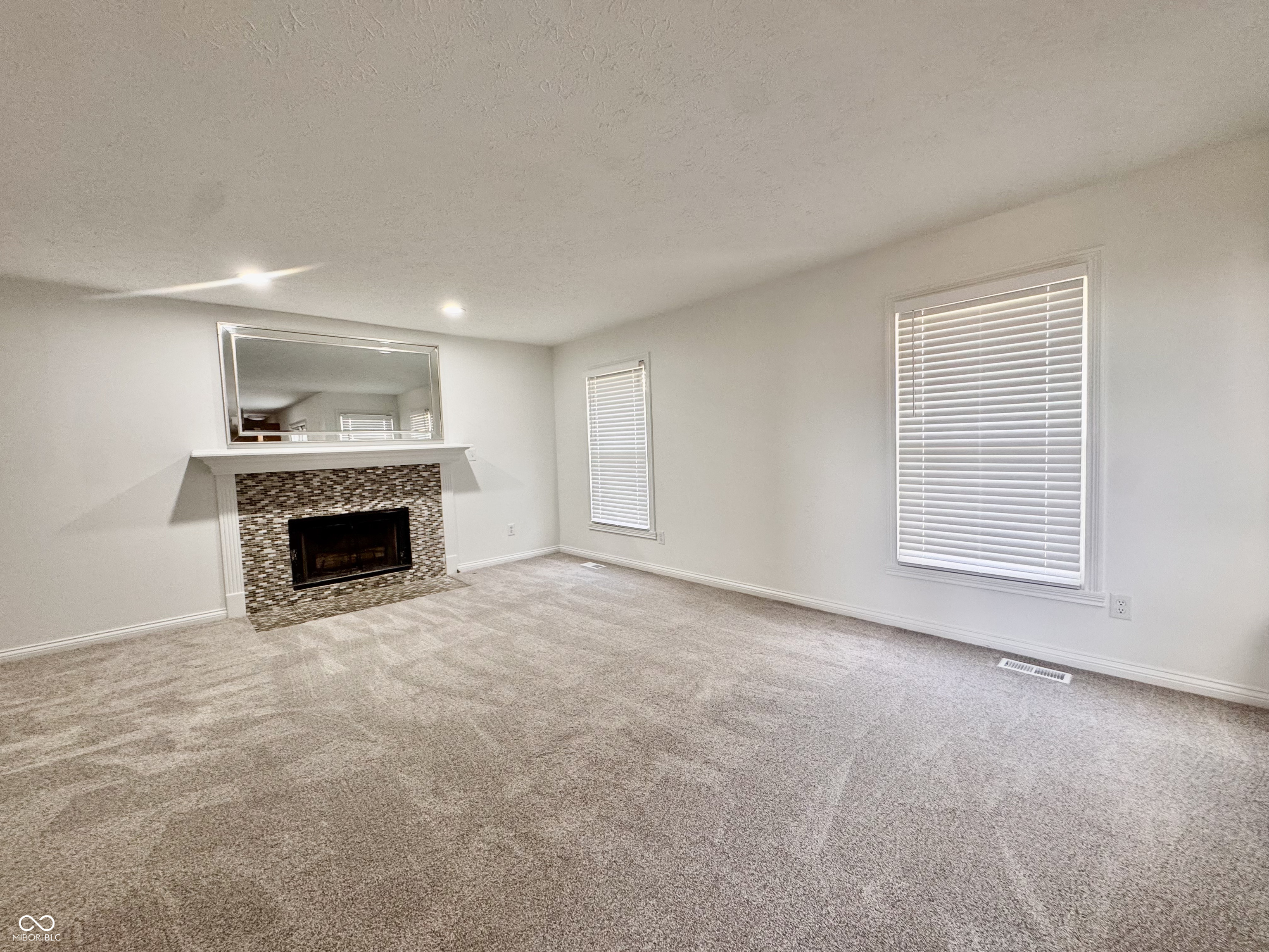 11458 Sutton Place Drive W