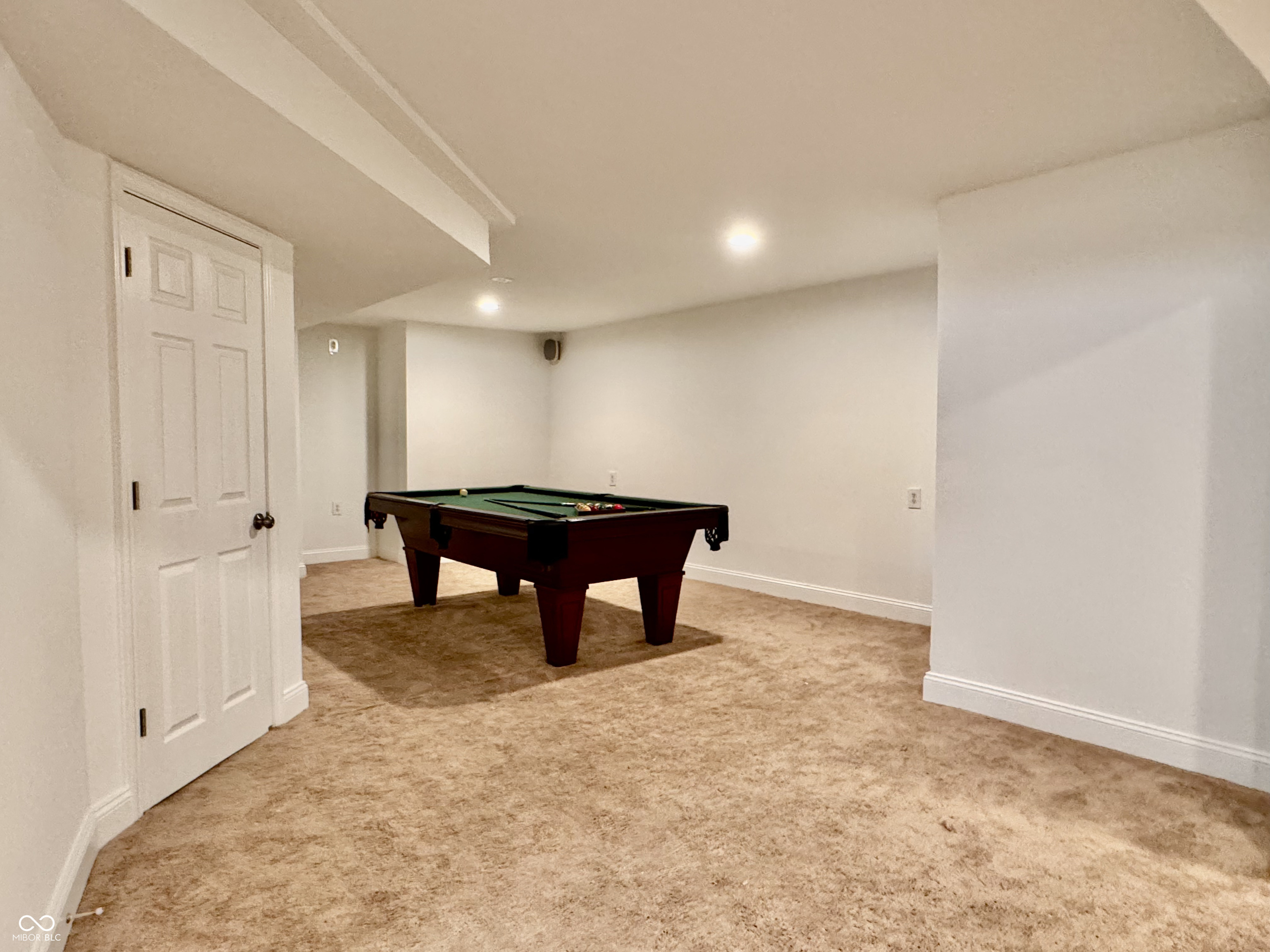 11458 Sutton Place Drive W