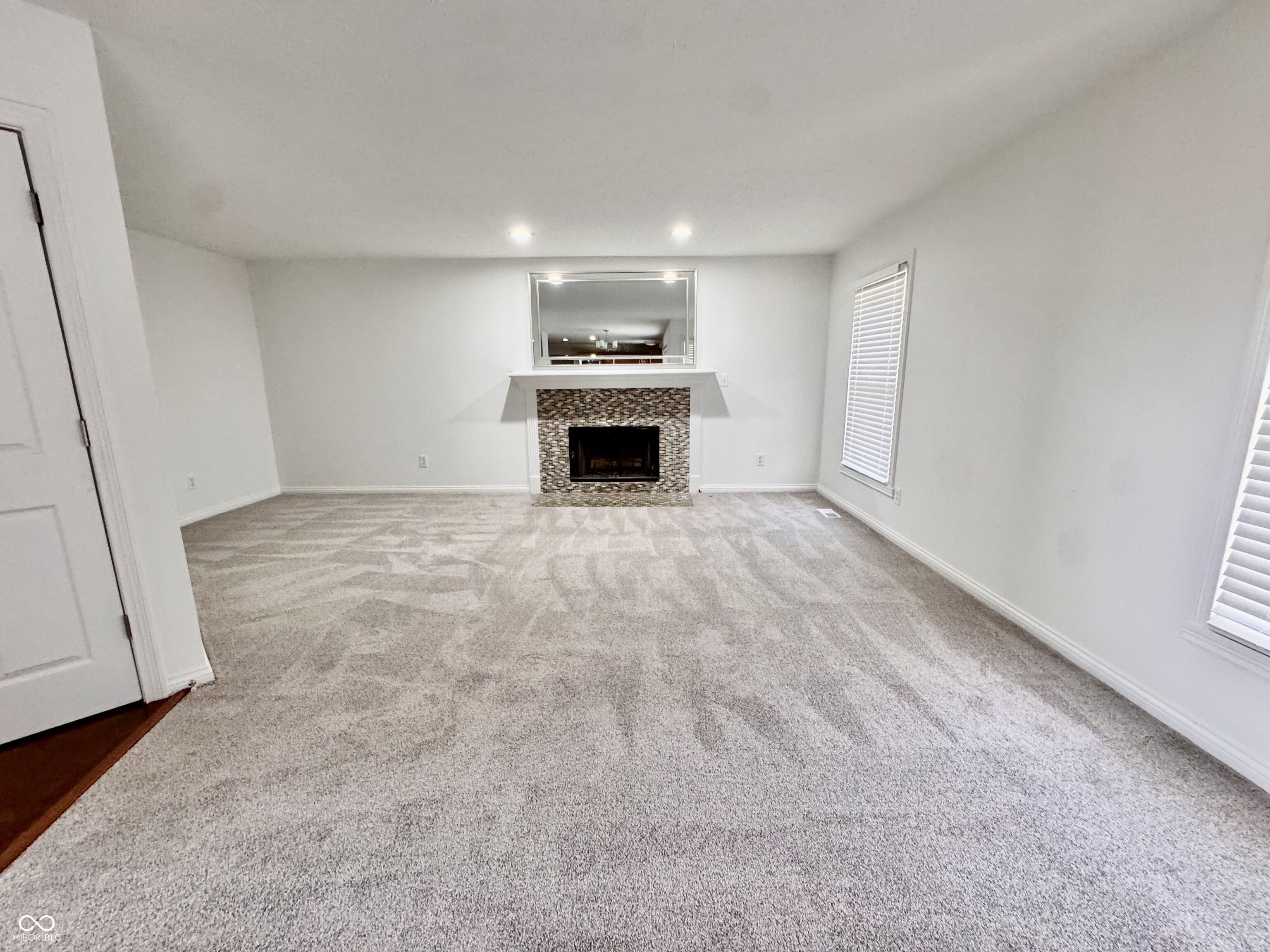 11458 Sutton Place Drive W