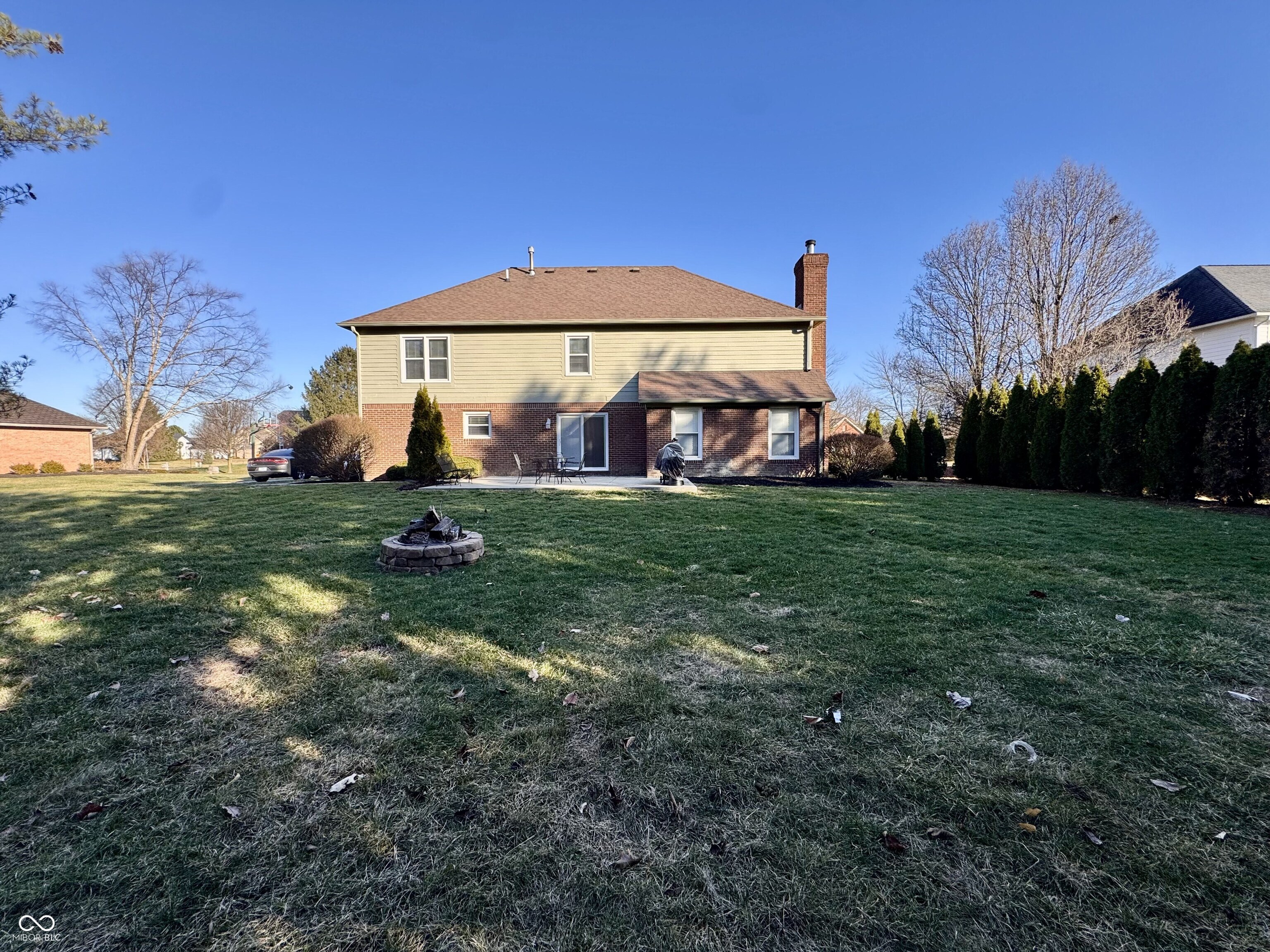 11458 Sutton Place Drive W