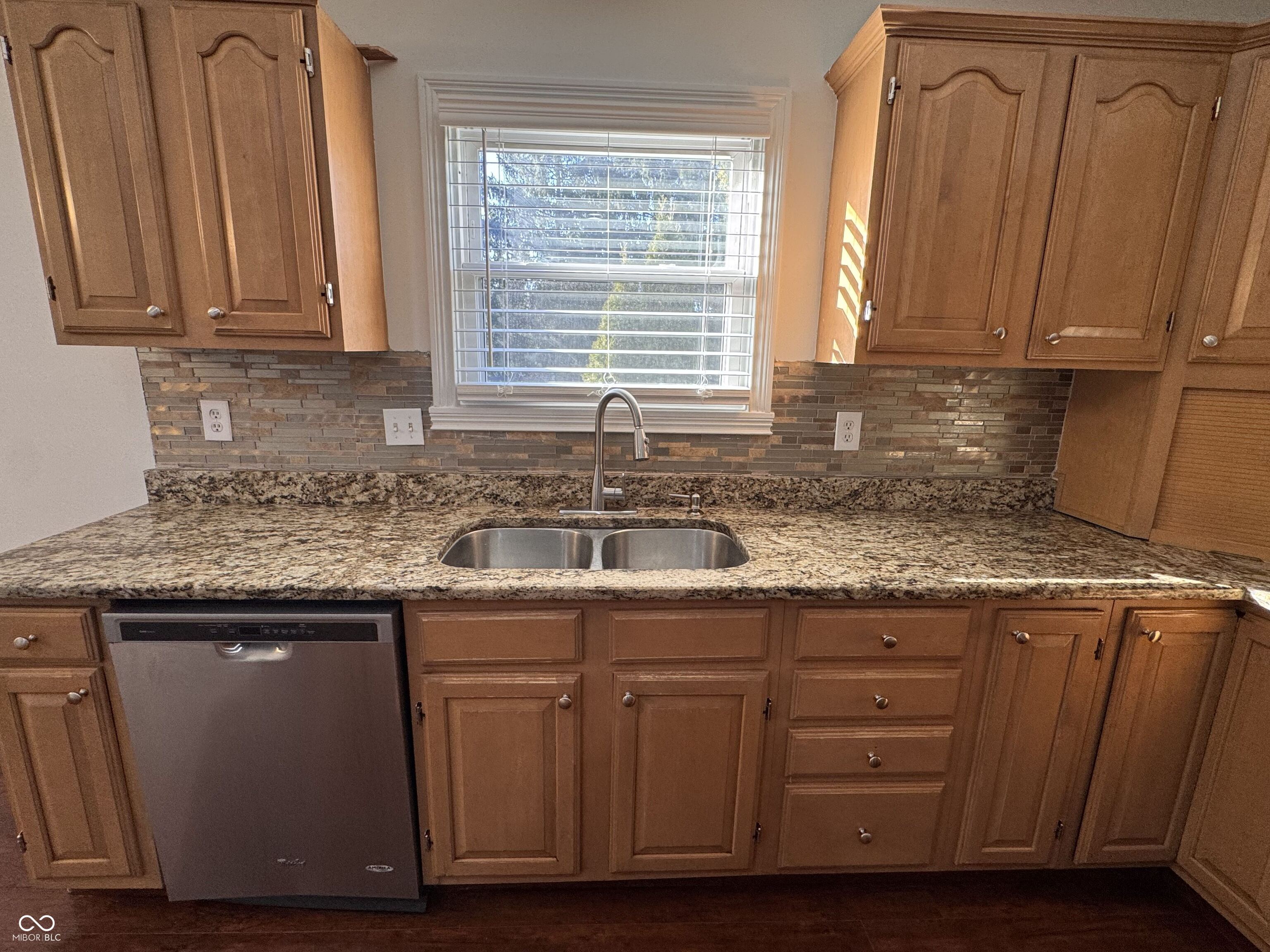 11458 Sutton Place Drive W