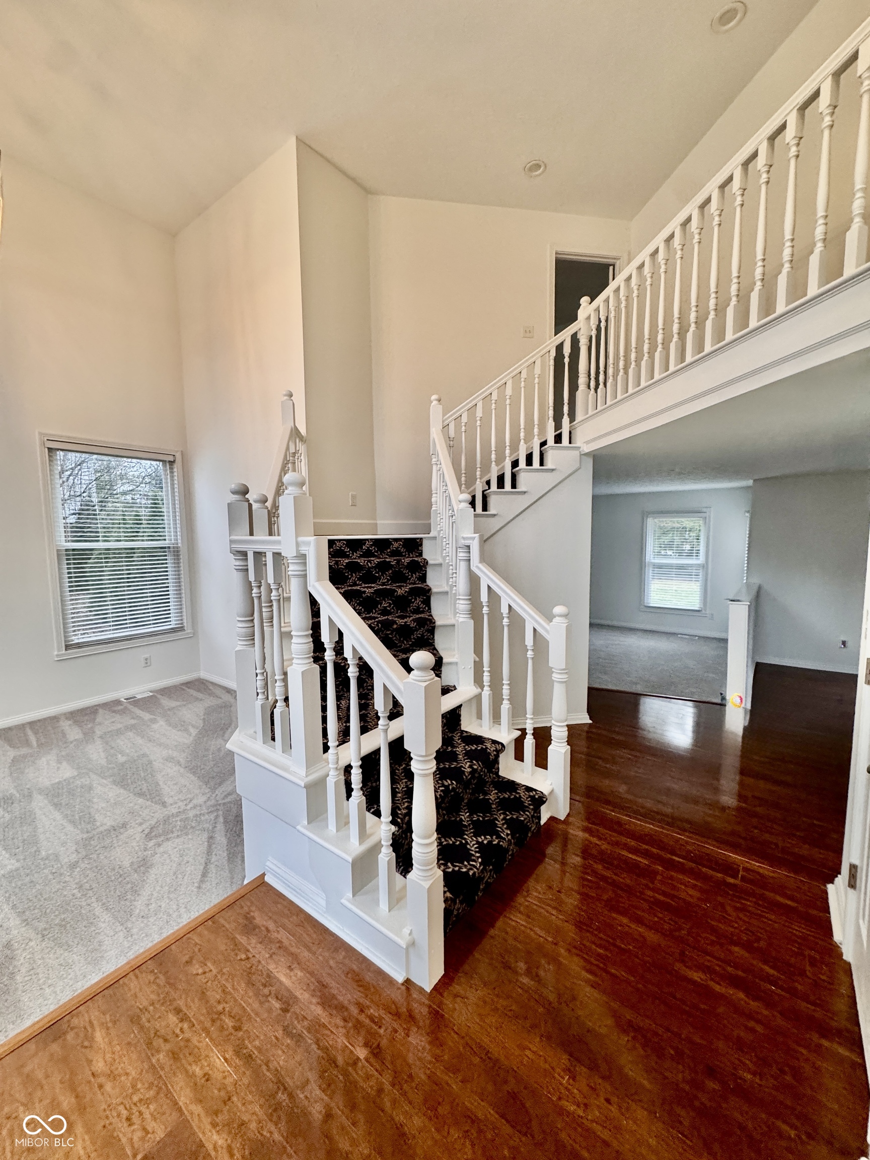 11458 Sutton Place Drive W