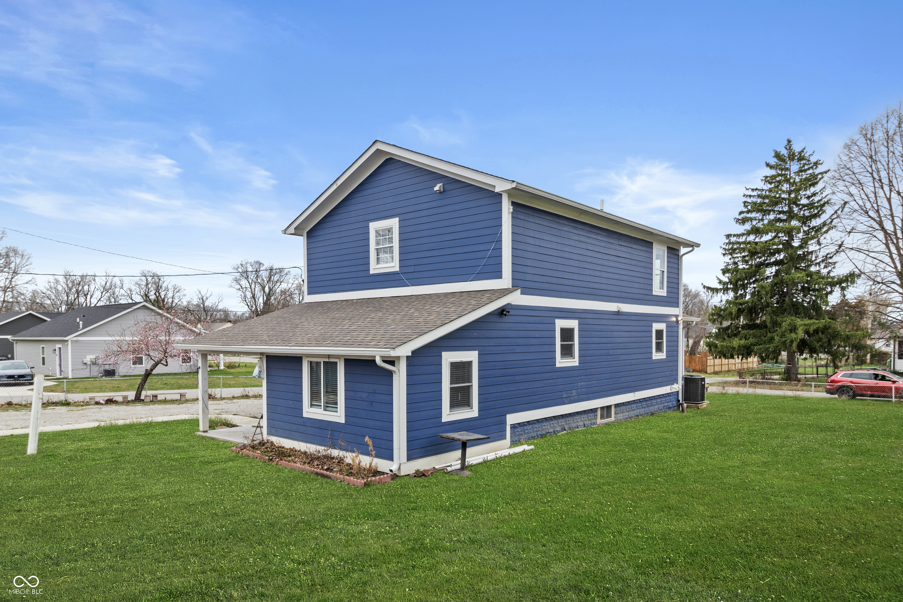 3501 N Euclid Avenue