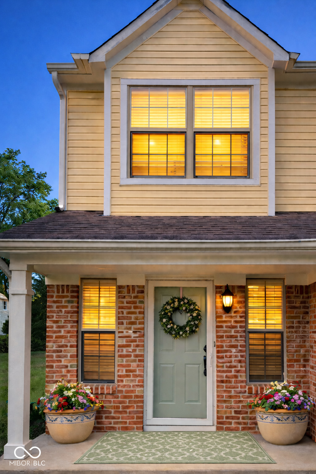 12438 Trumbull Court