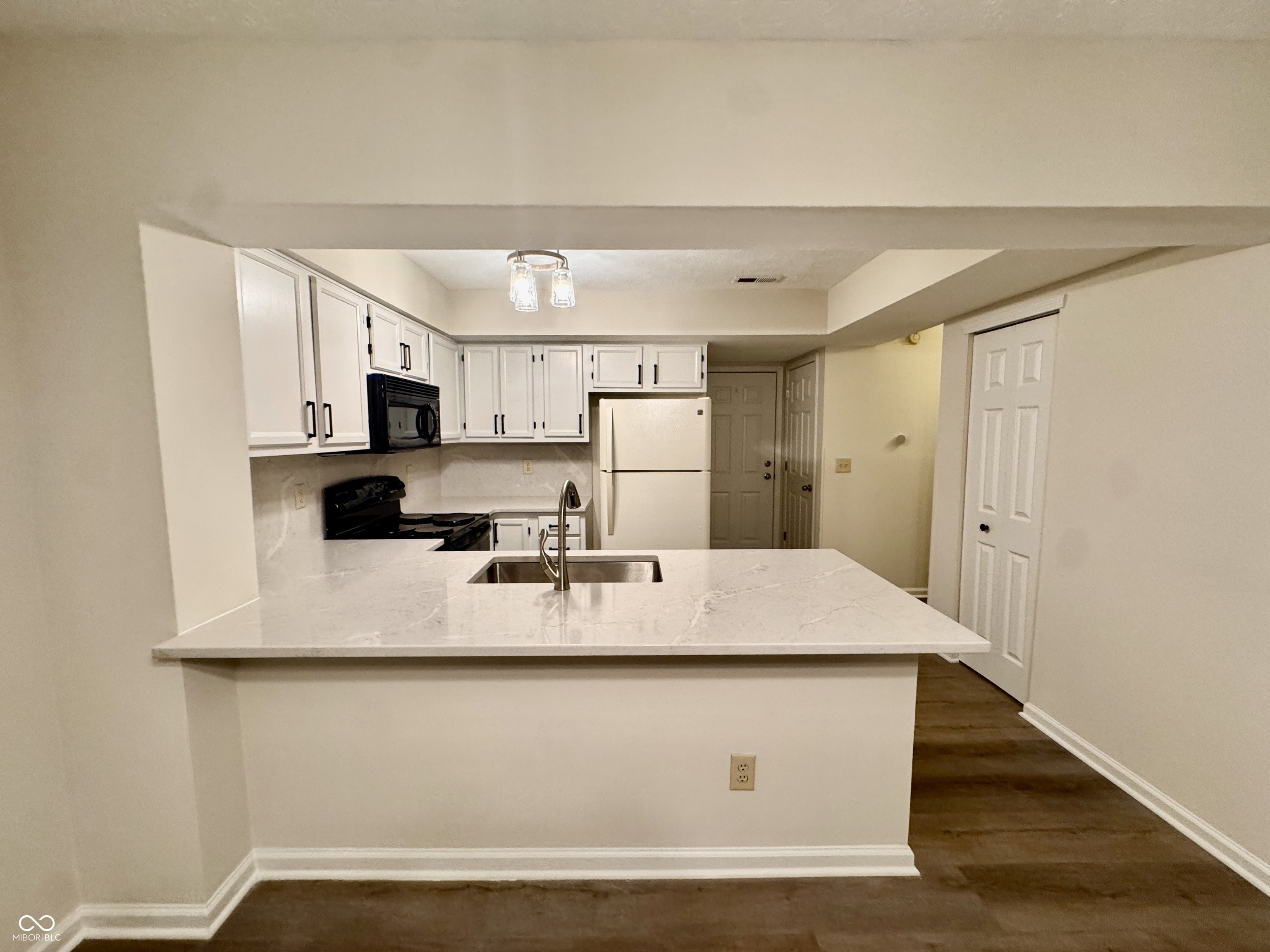 12438 Trumbull Court