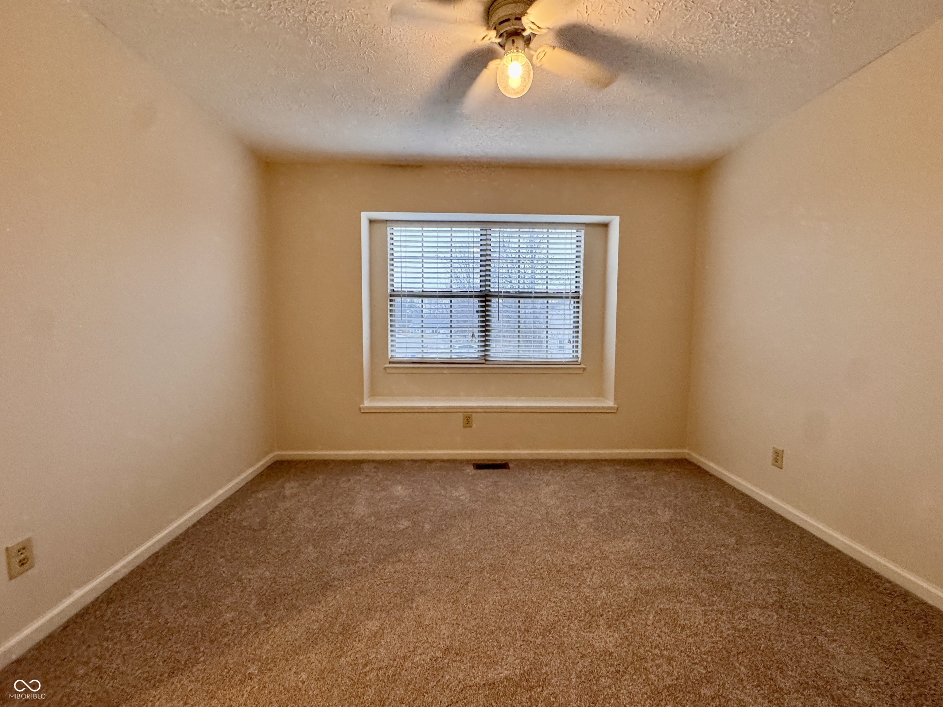 12438 Trumbull Court