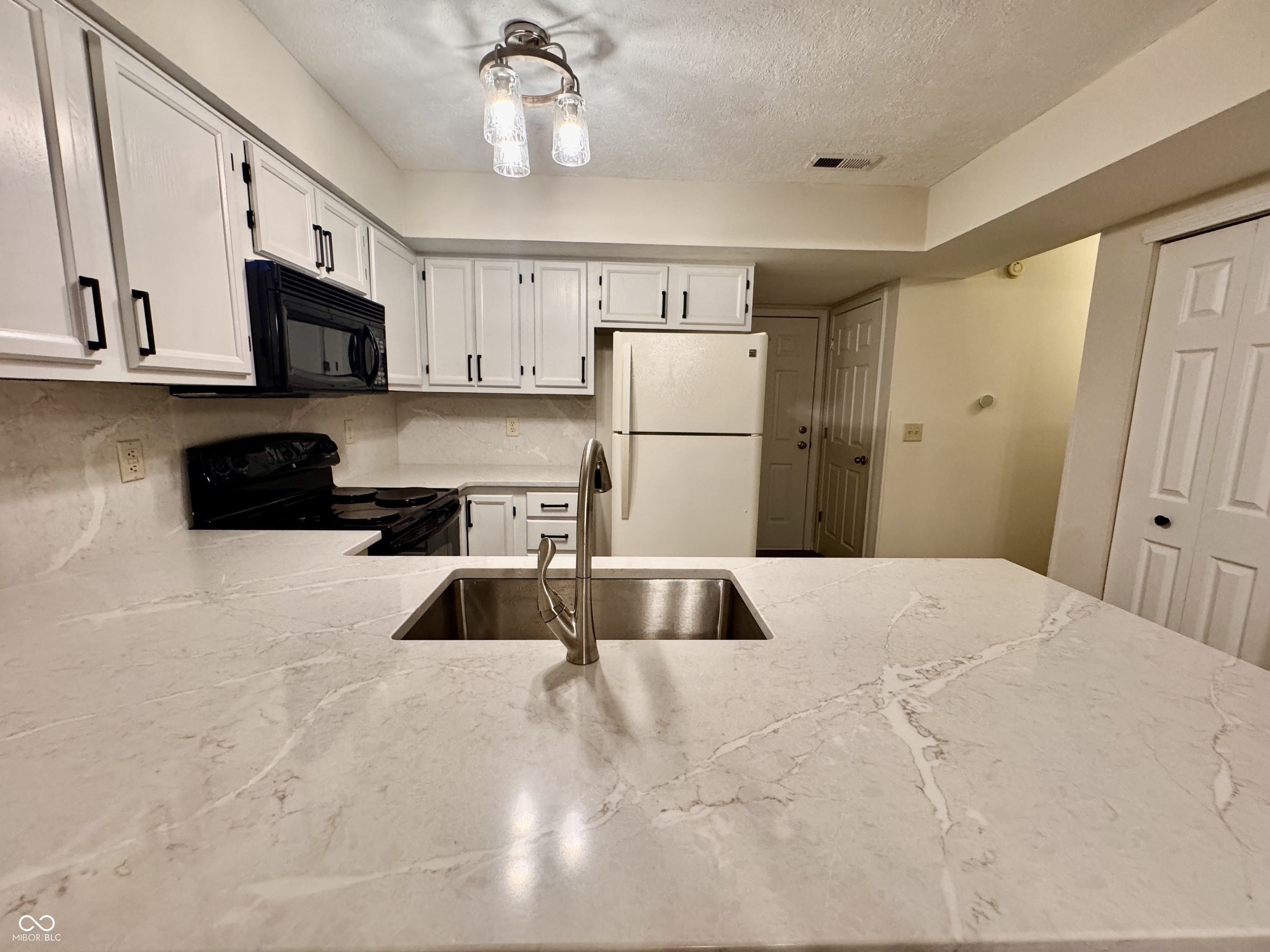 12438 Trumbull Court