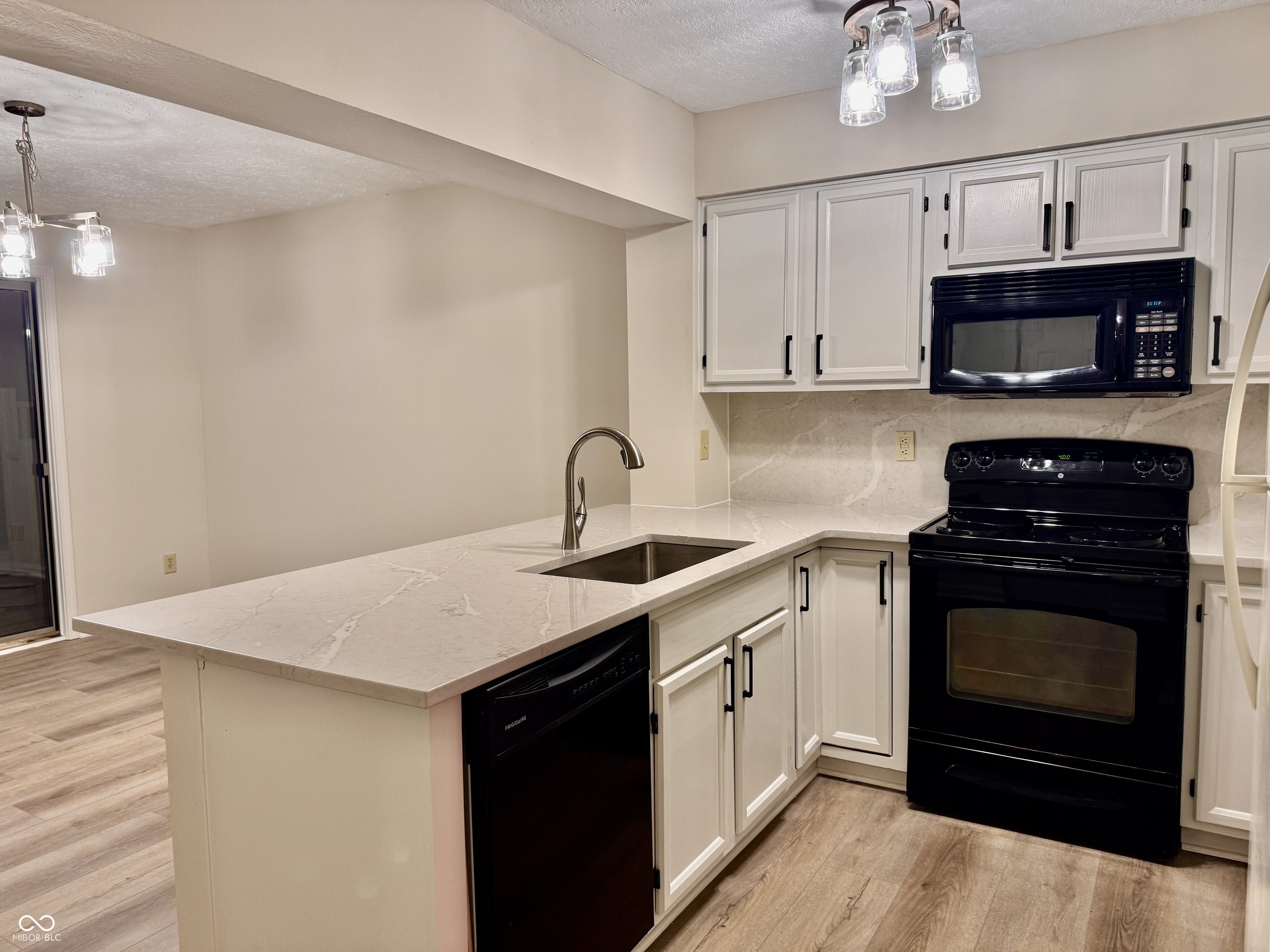 12438 Trumbull Court