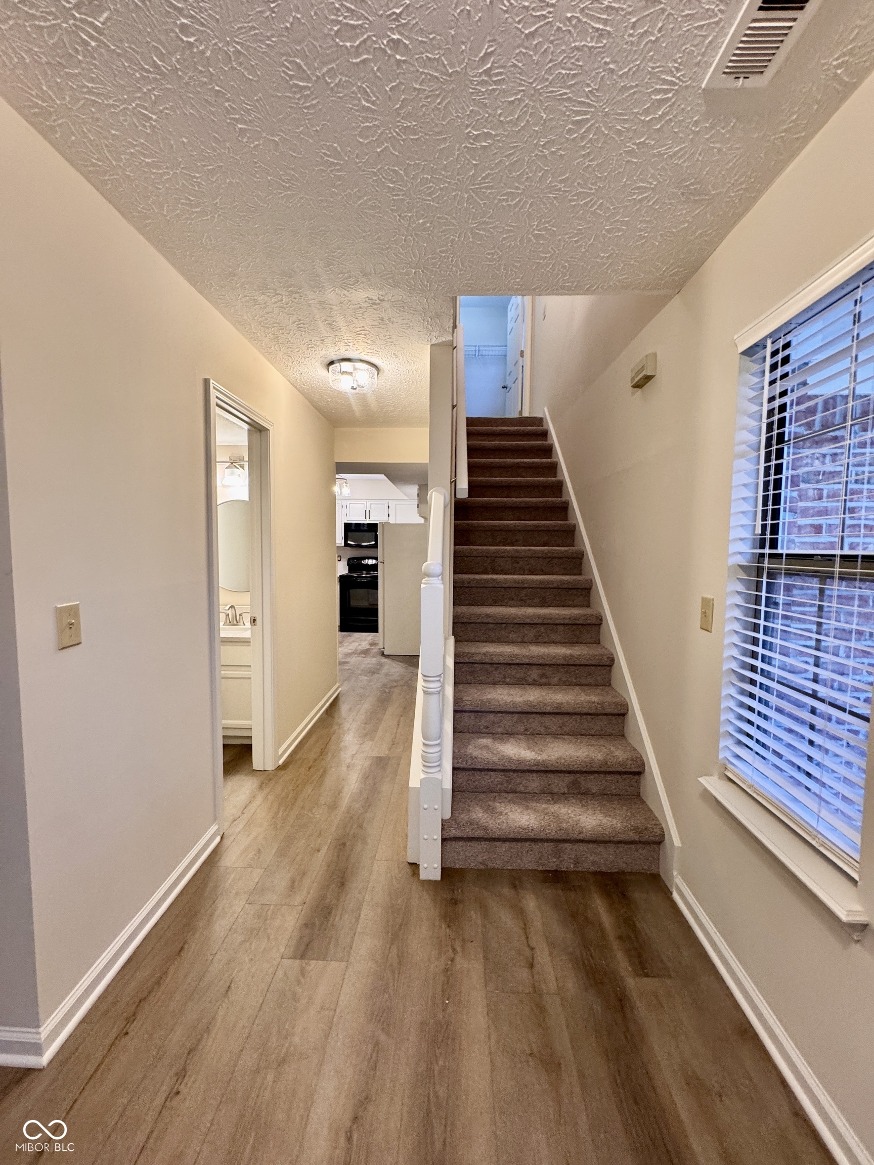 12438 Trumbull Court