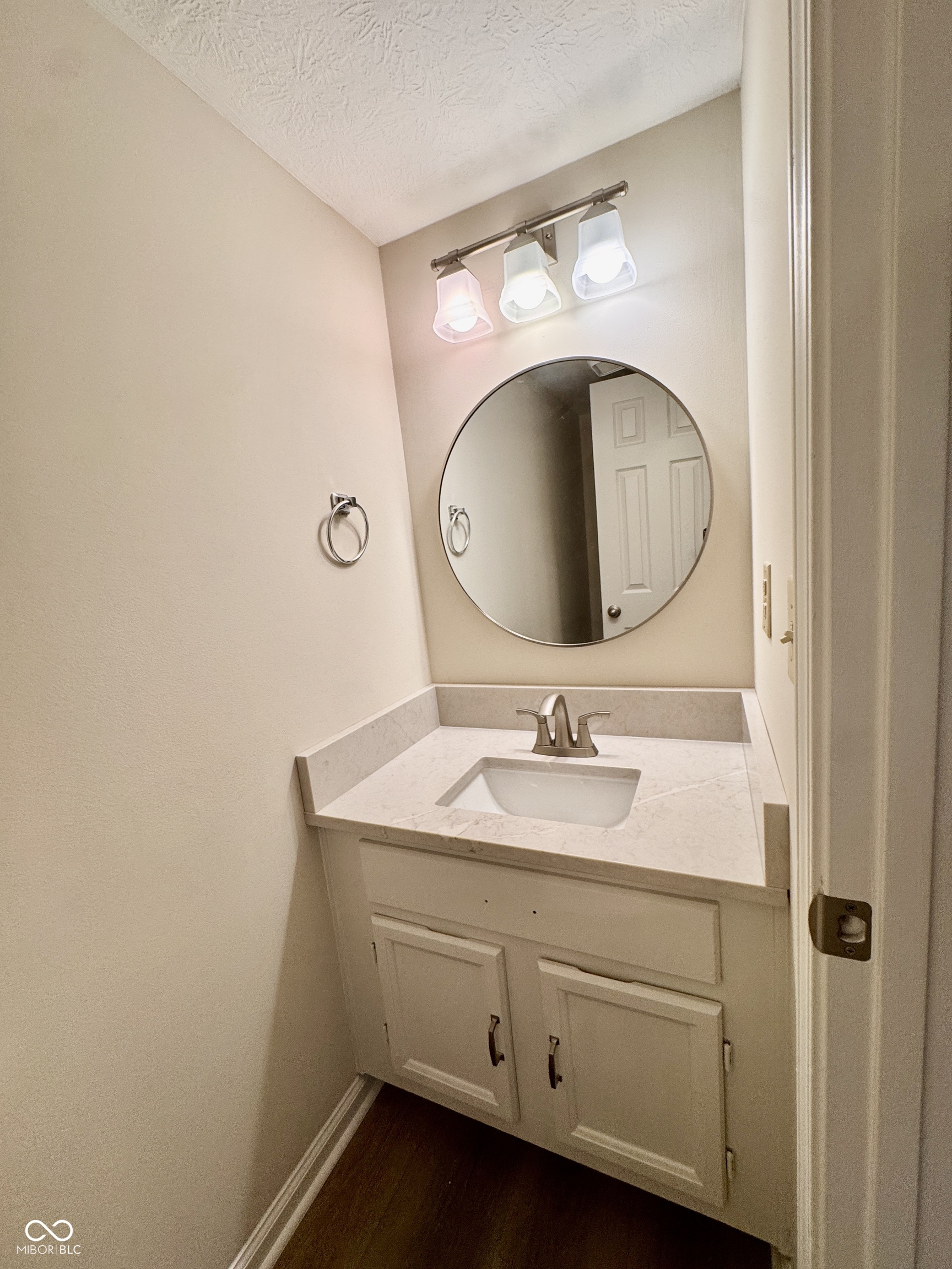 12438 Trumbull Court