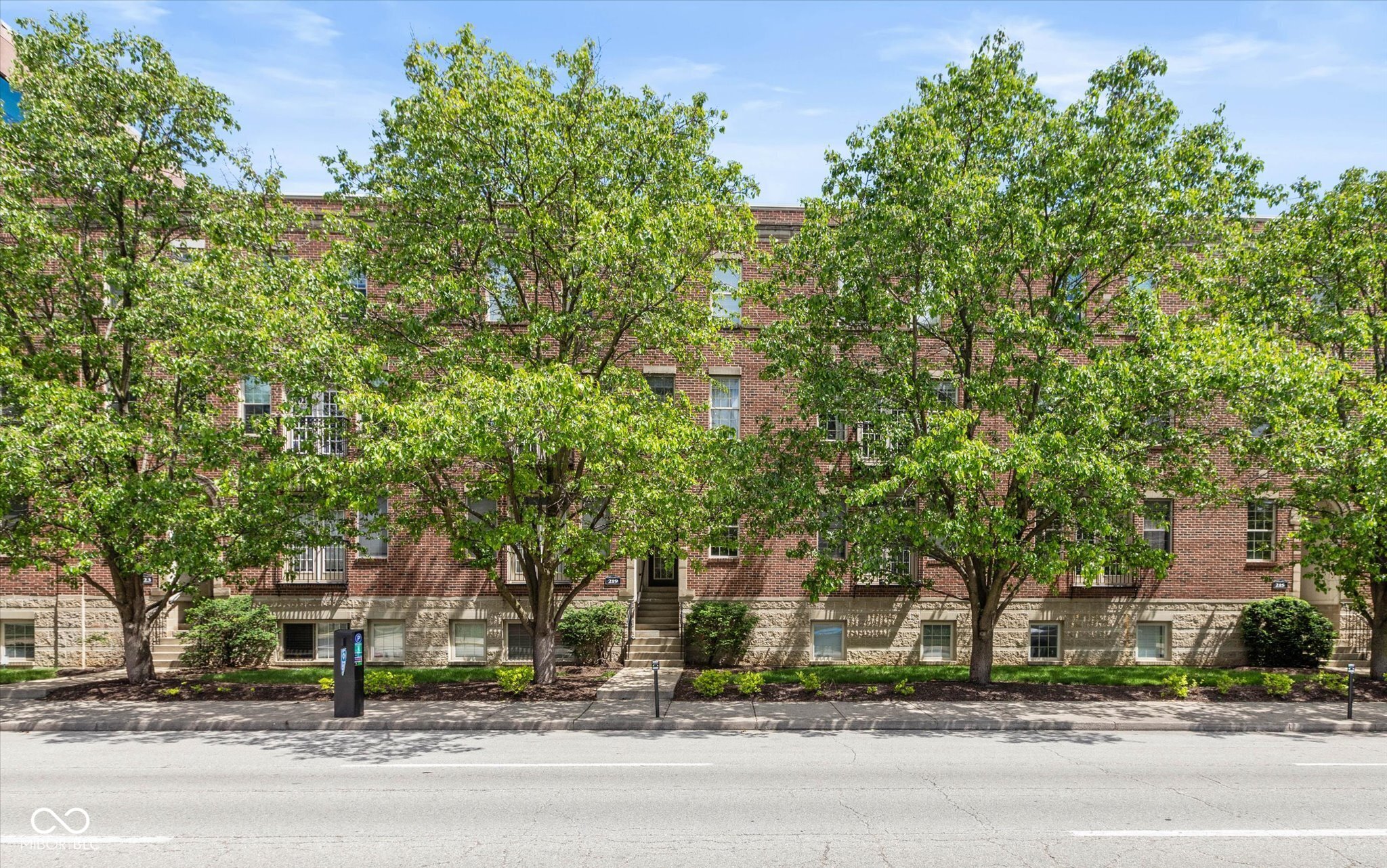219 N New Jersey Street Unit: #D