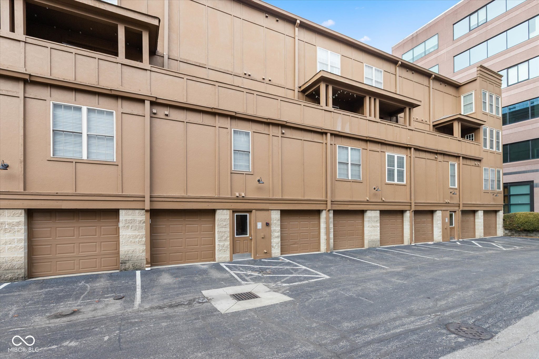 219 N New Jersey Street Unit: #D