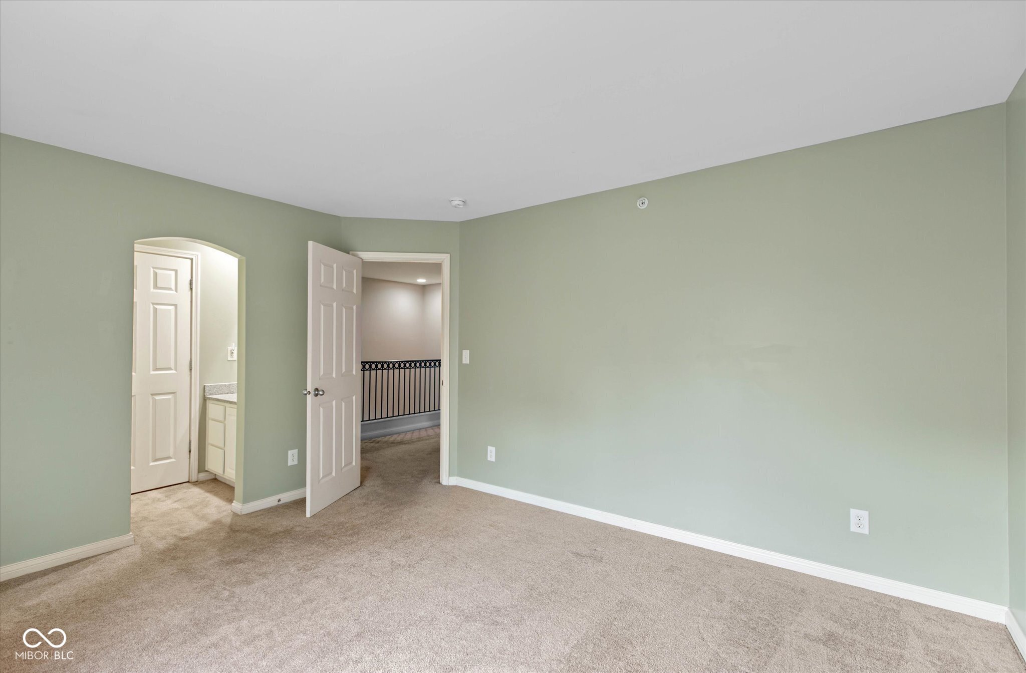 219 N New Jersey Street Unit: #D