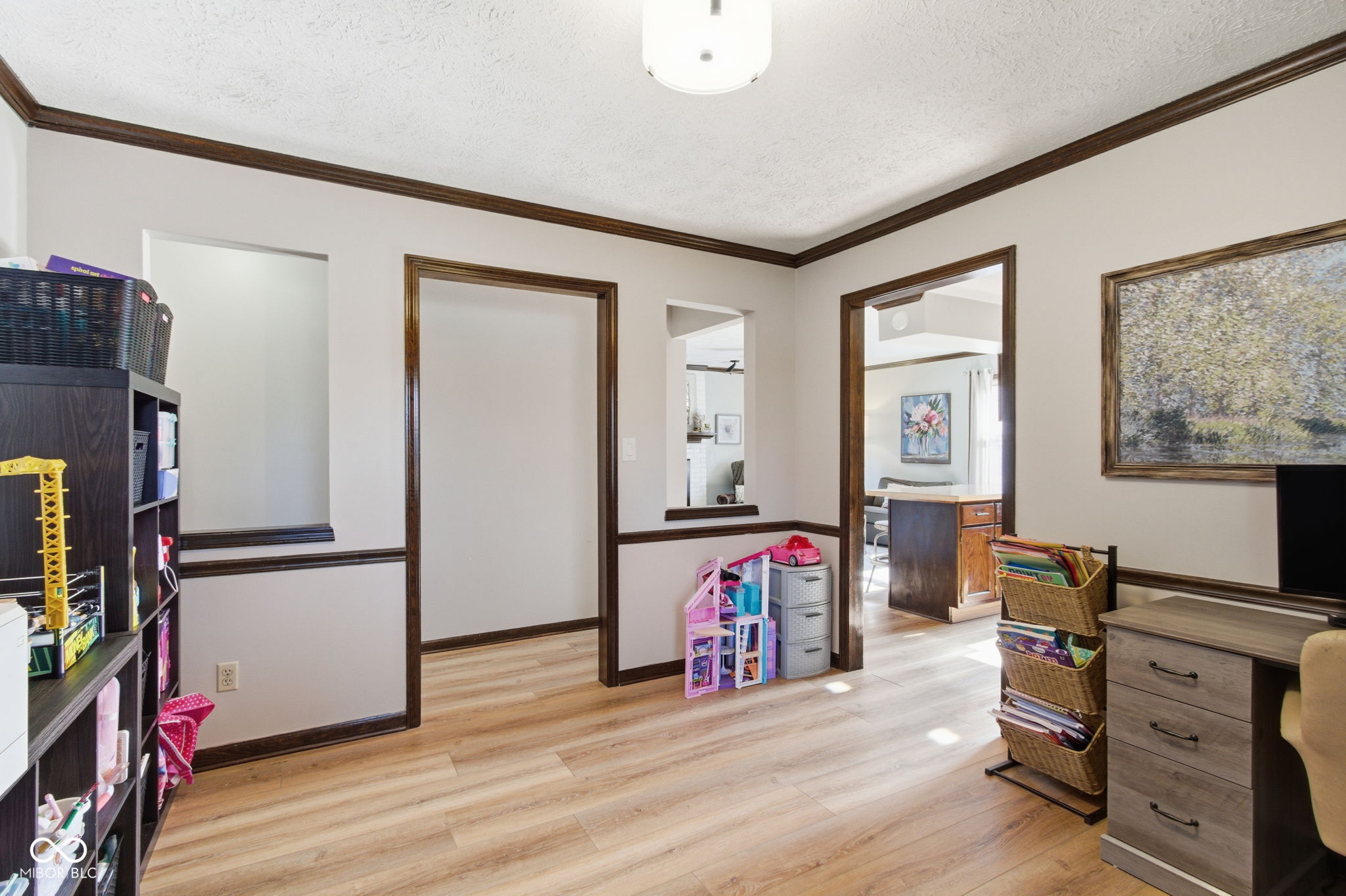 1127 Waterford Drive