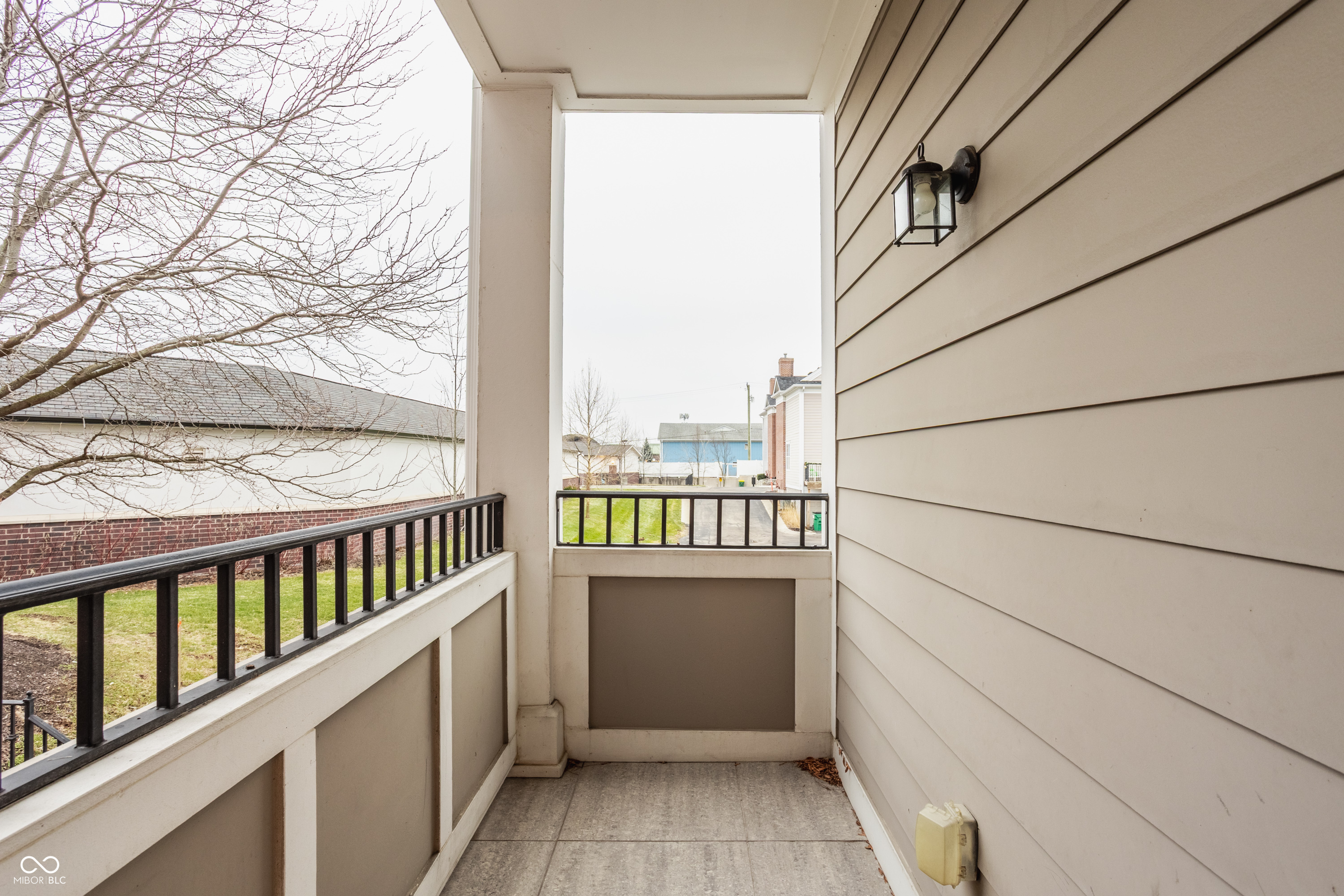 451 American Way N Unit: 1C