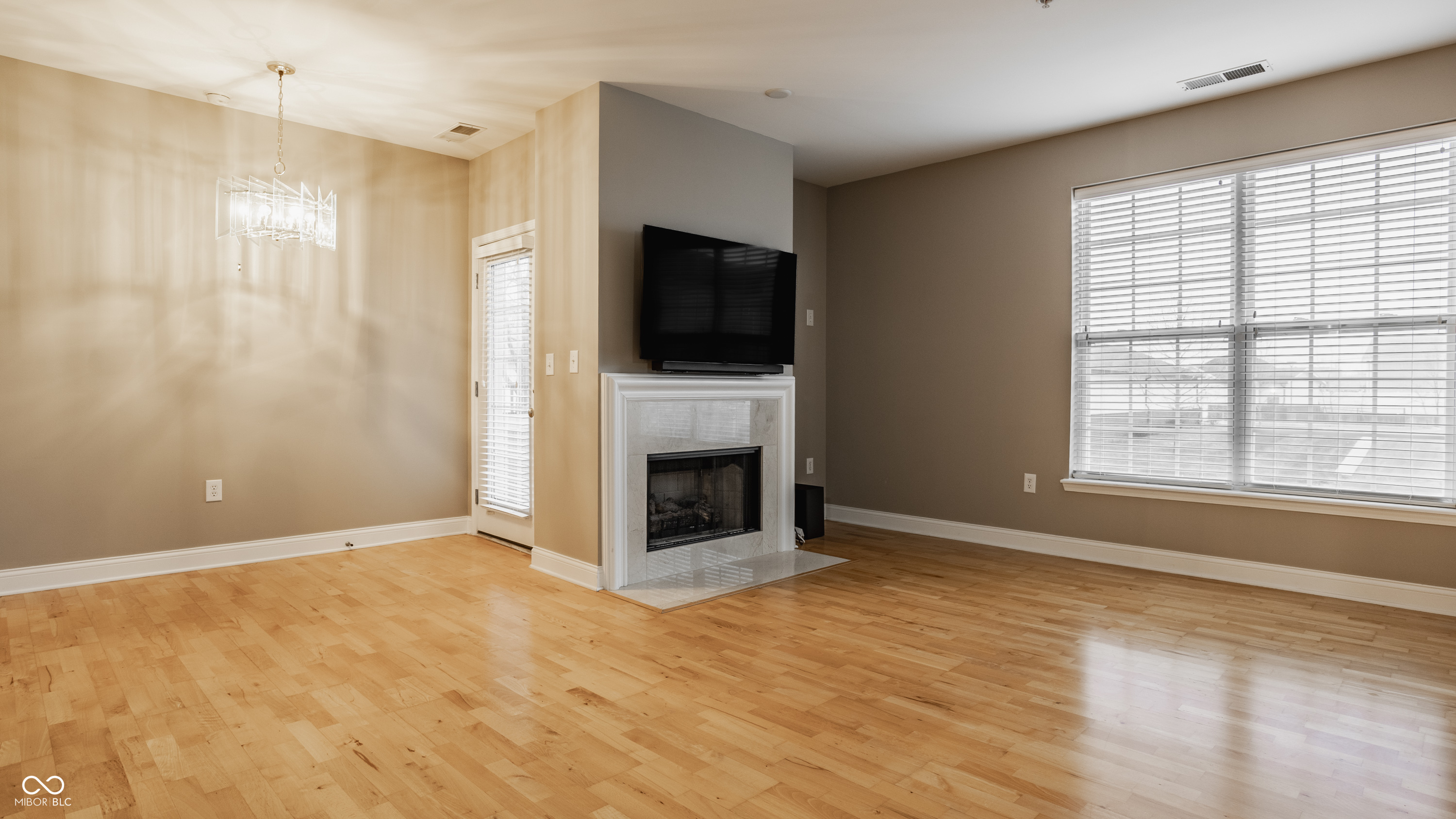 451 American Way N Unit: 1C