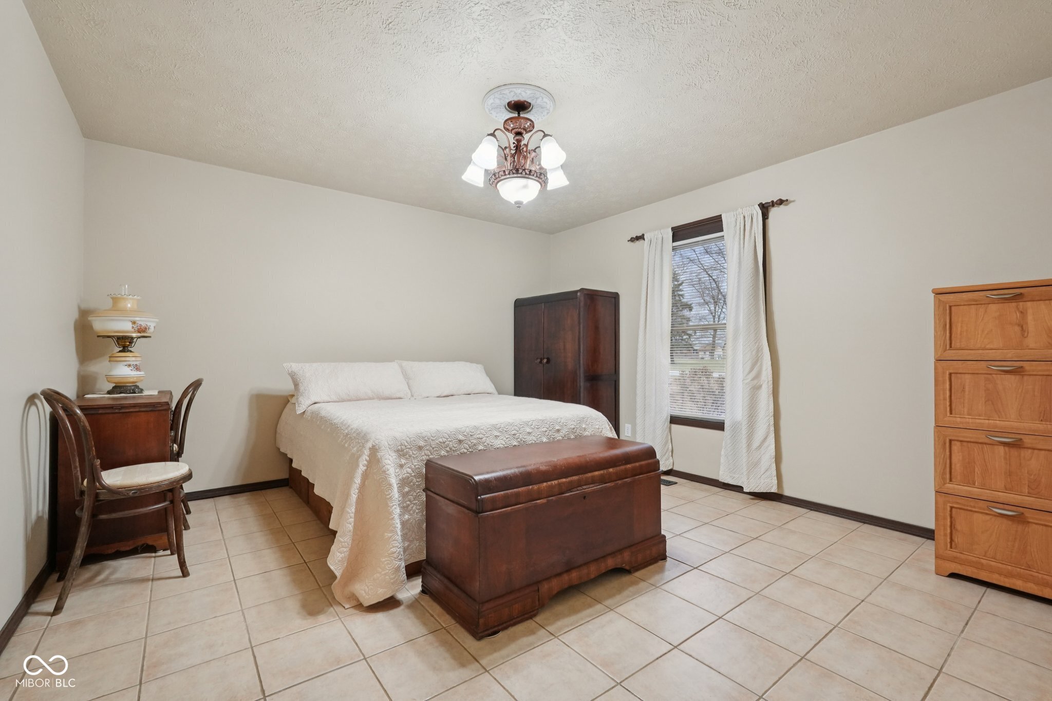 2579 Cardinal Drive