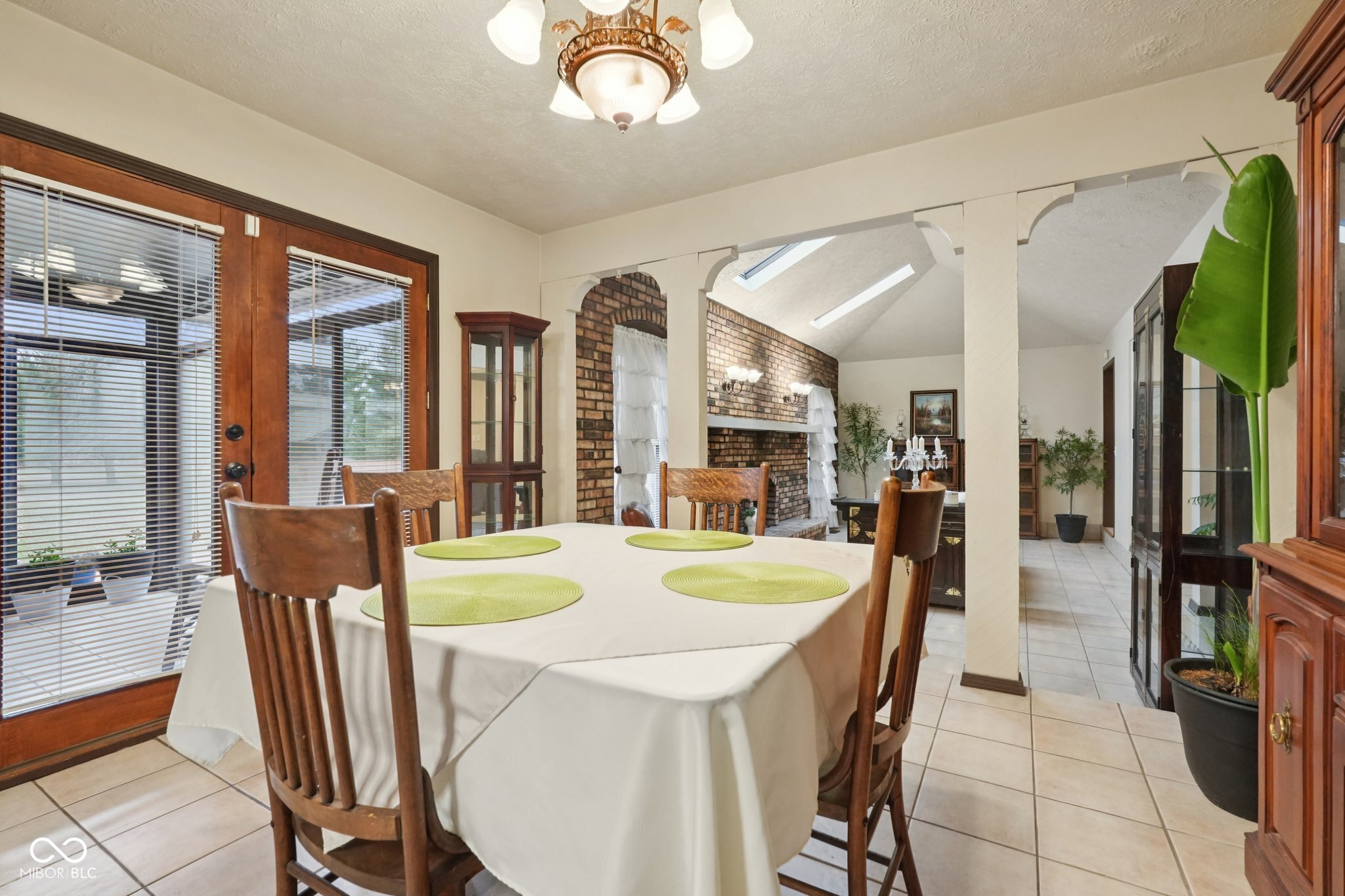 2579 Cardinal Drive