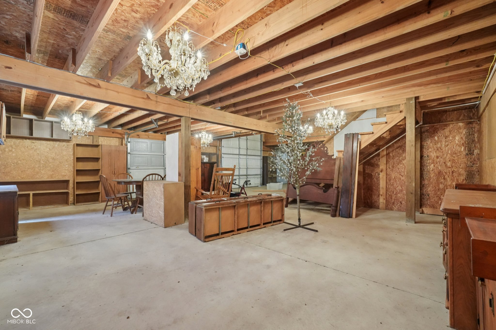 2579 Cardinal Drive