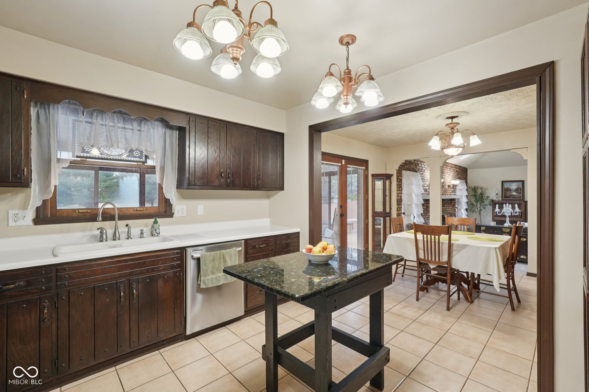2579 Cardinal Drive