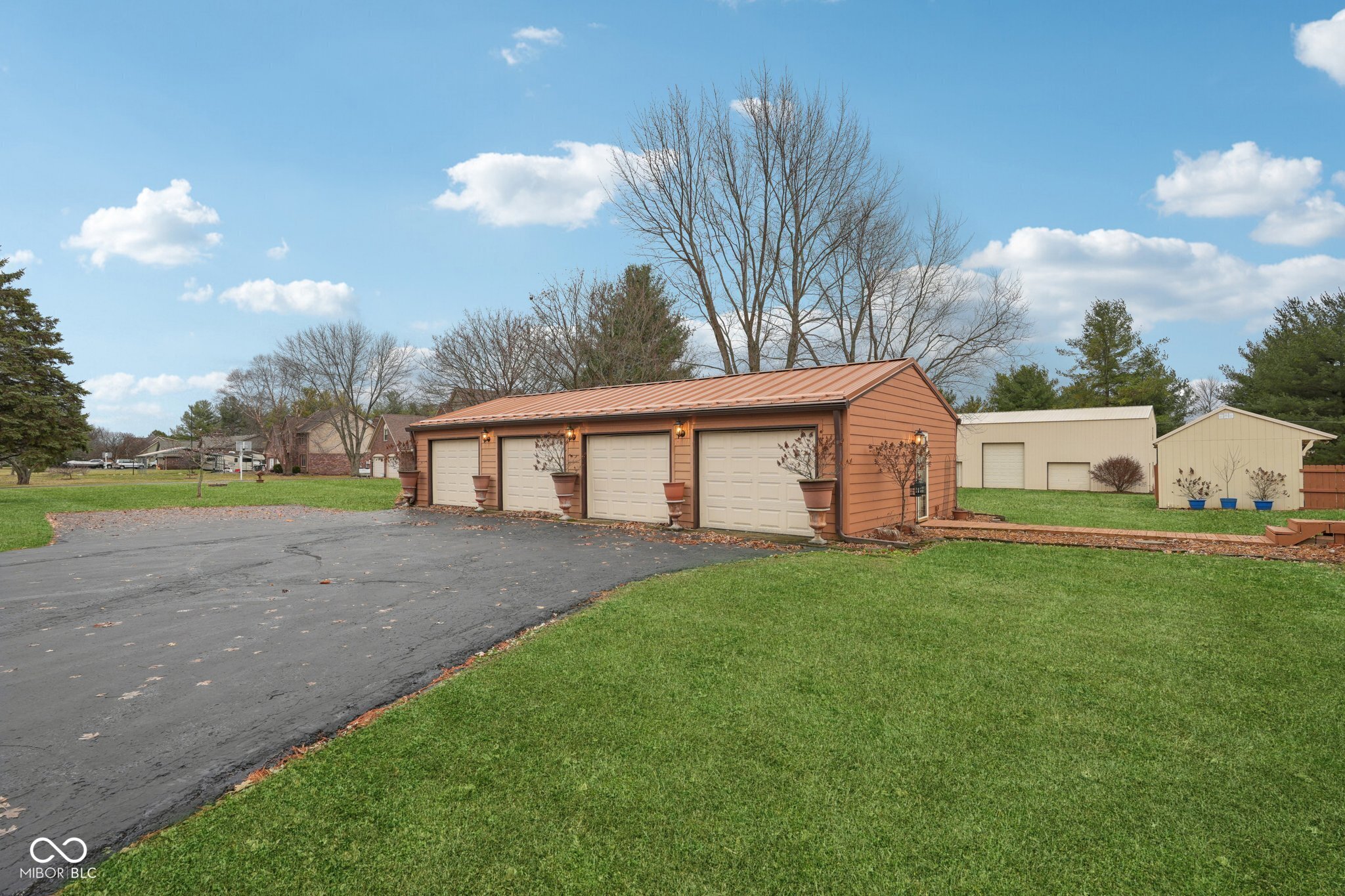 2579 Cardinal Drive