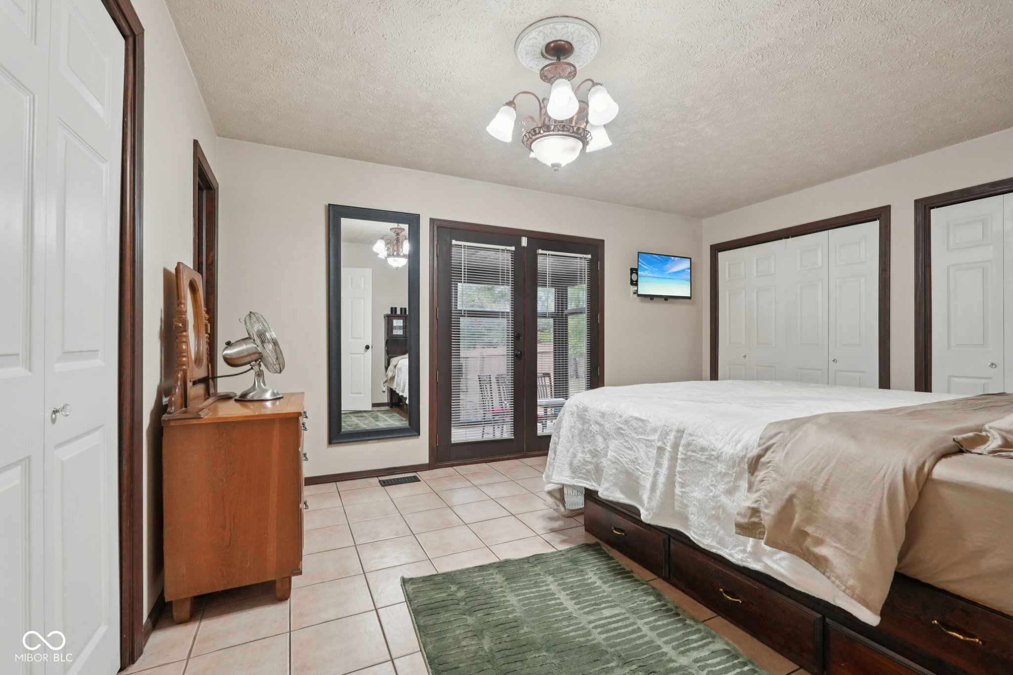 2579 Cardinal Drive