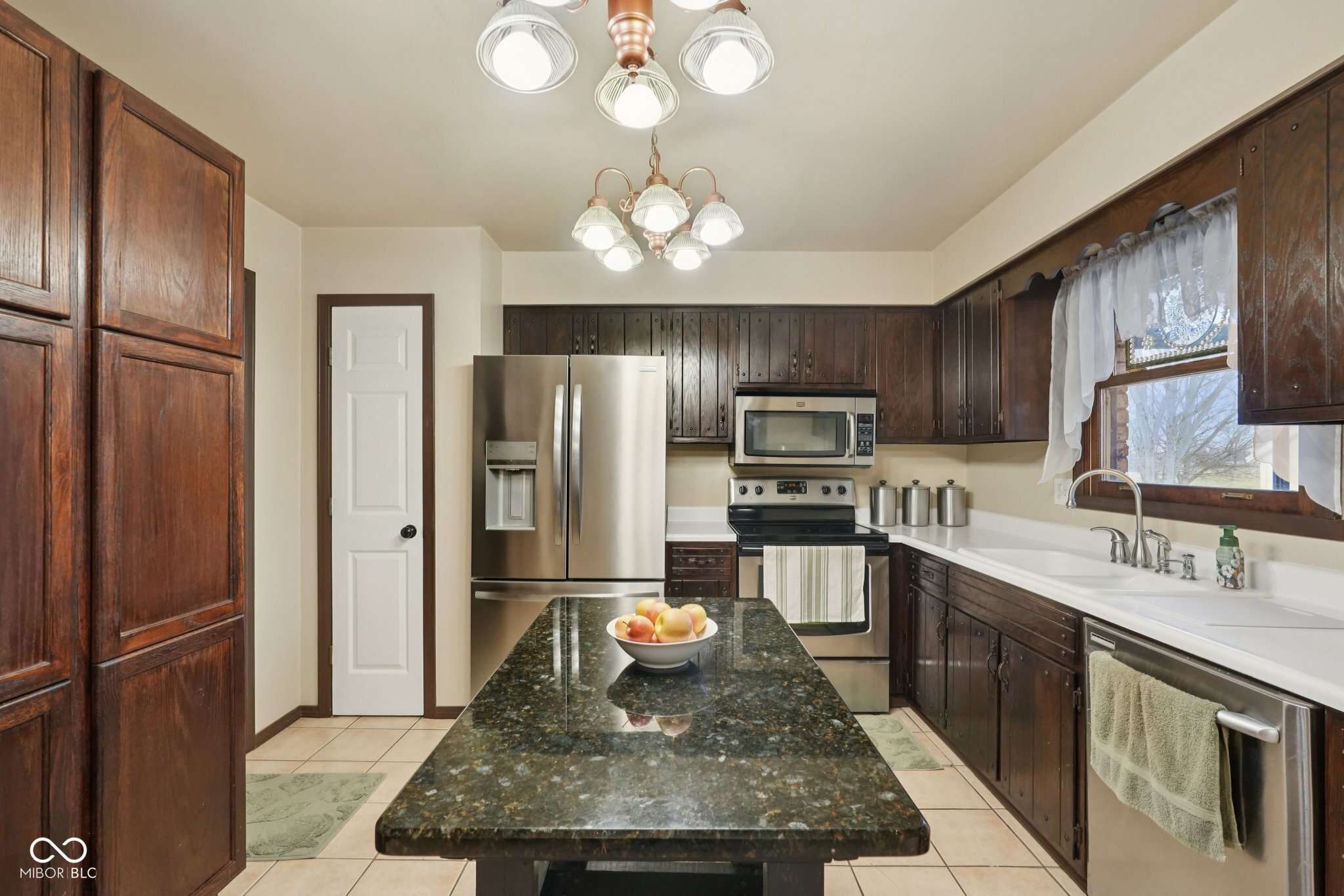 2579 Cardinal Drive