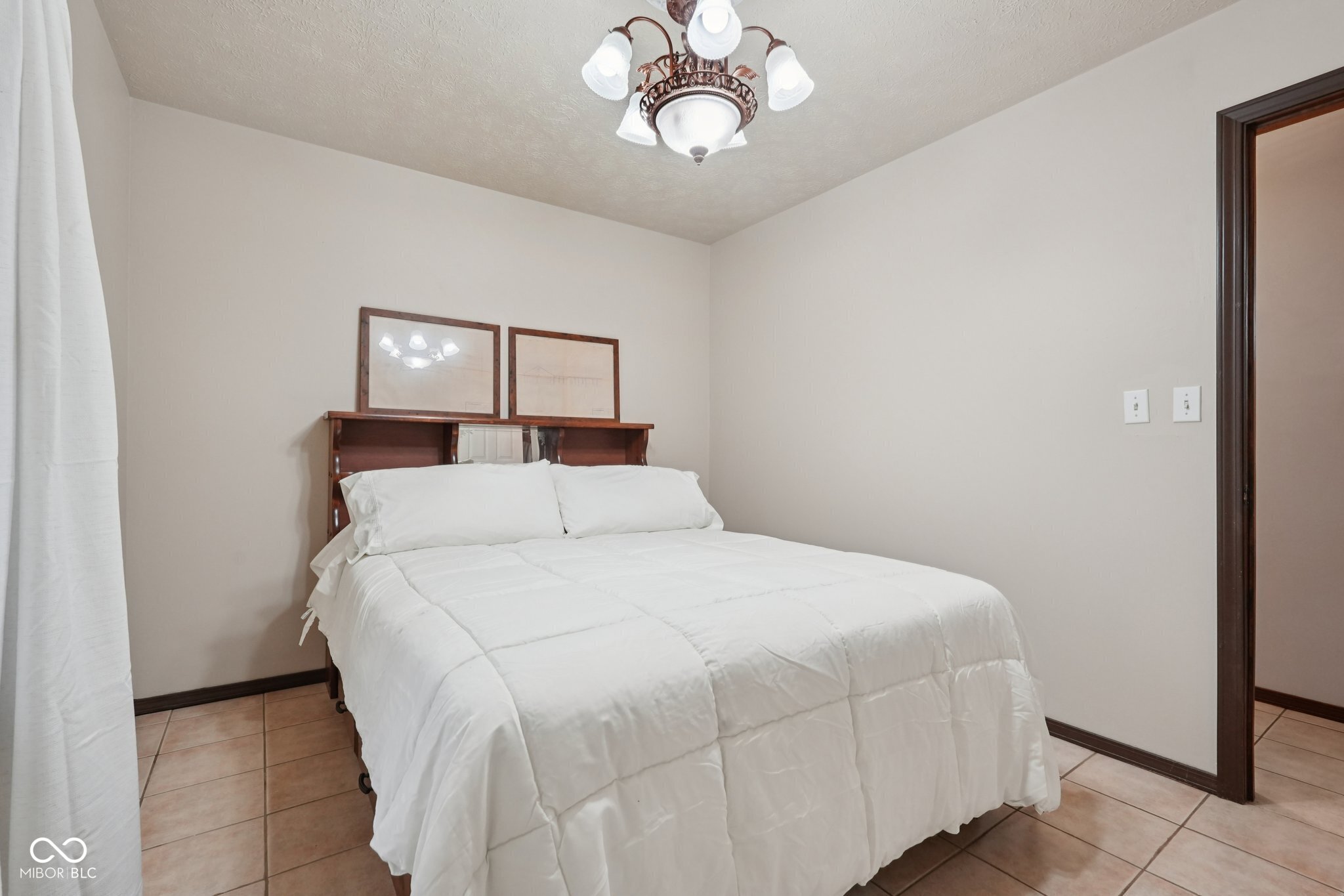 2579 Cardinal Drive