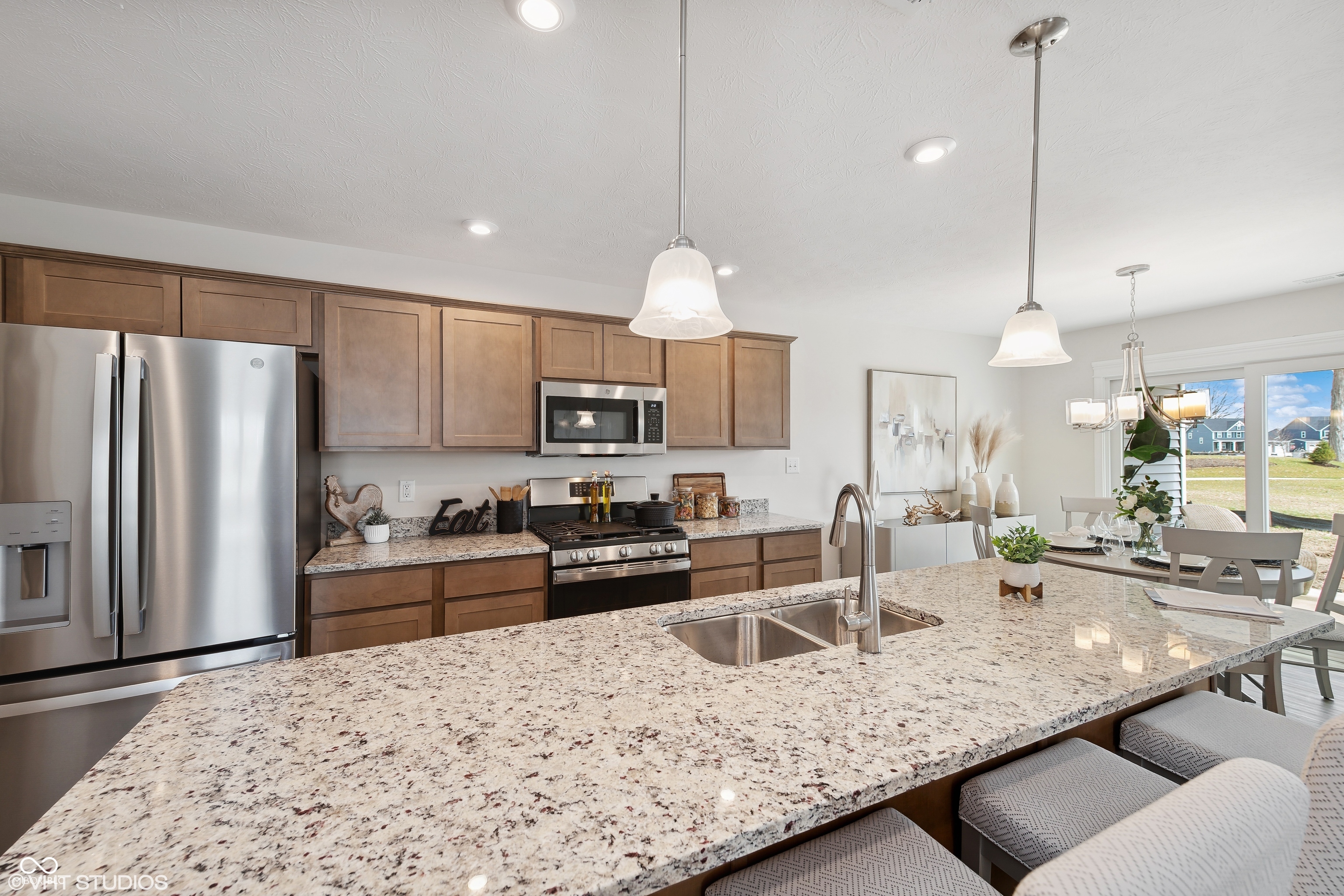 19377 Astoria Avenue