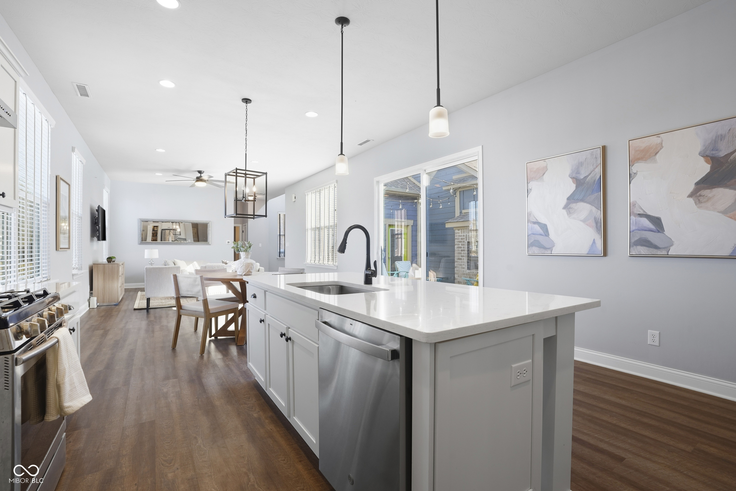 7077 Antiquity Drive