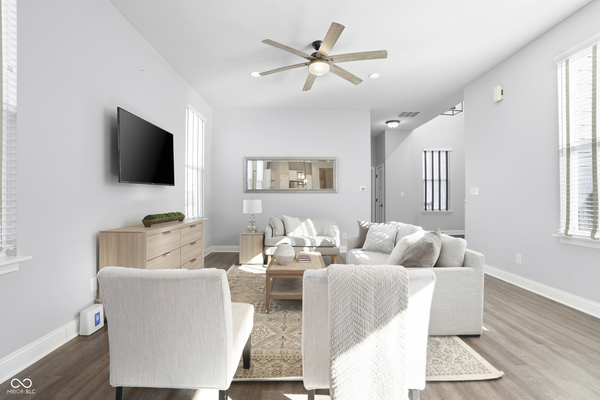 7077 Antiquity Drive