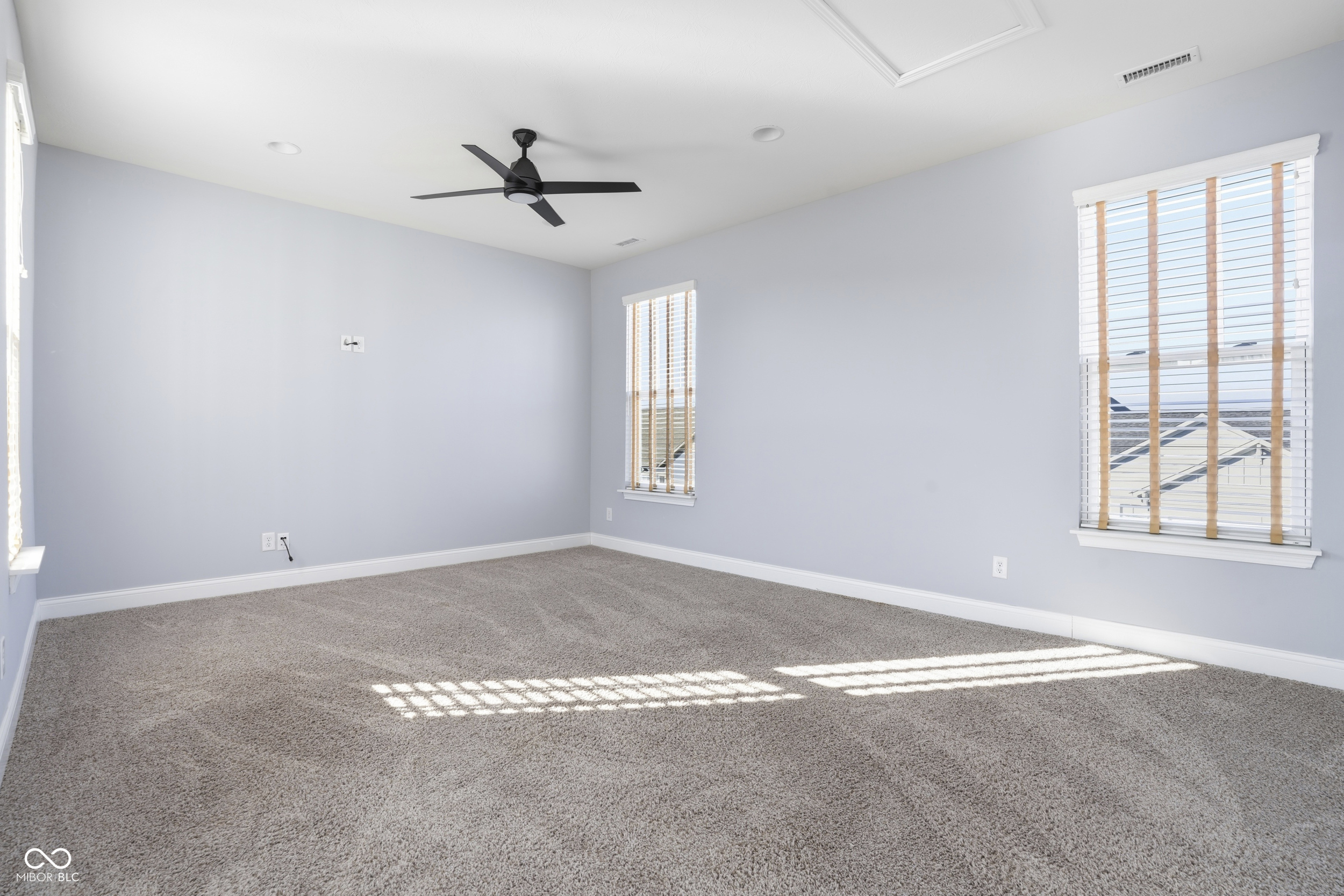 7077 Antiquity Drive