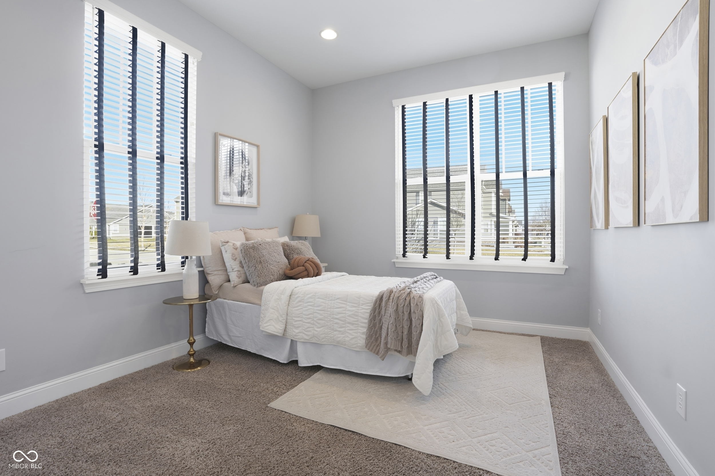 7077 Antiquity Drive