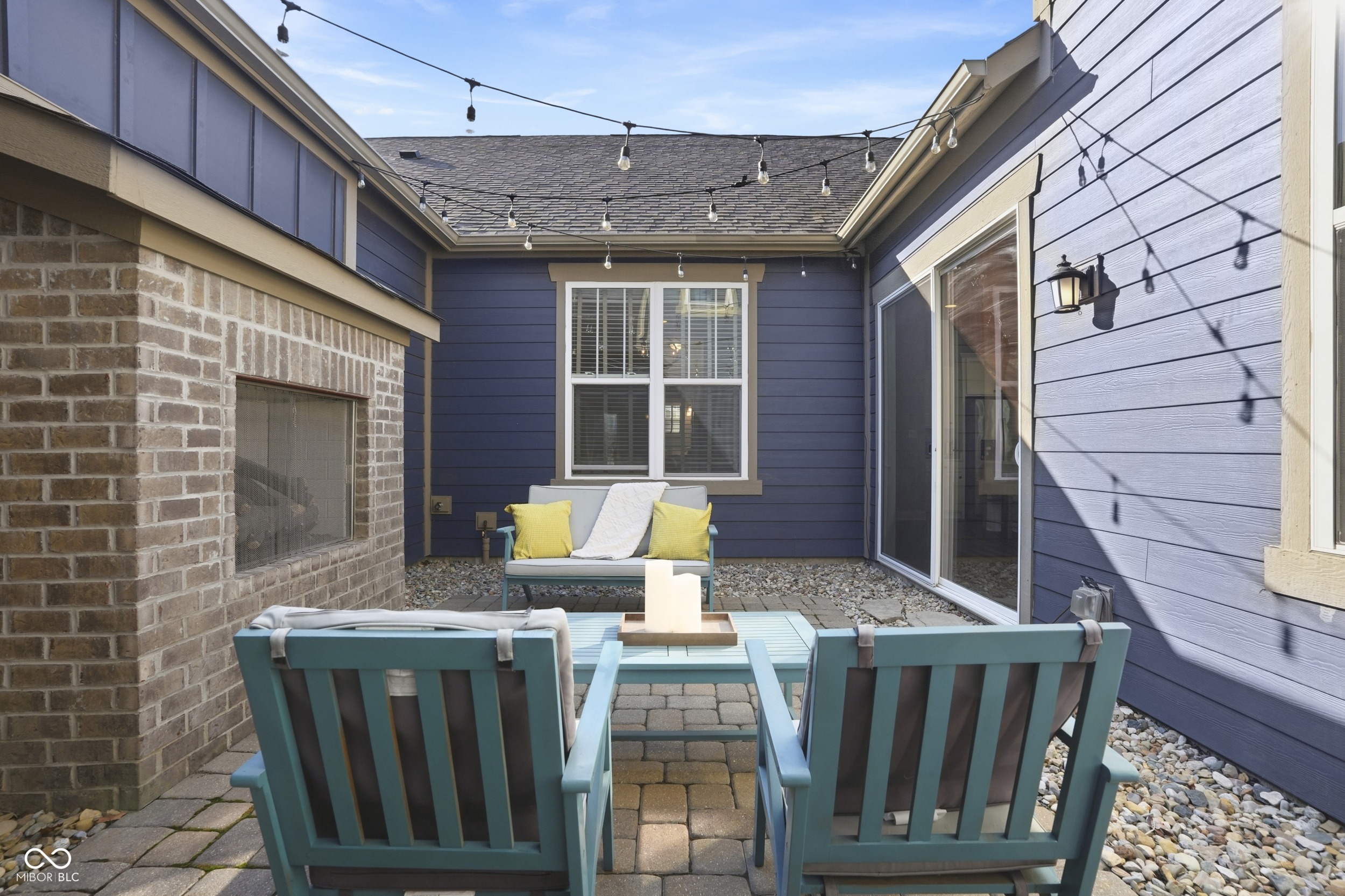 7077 Antiquity Drive