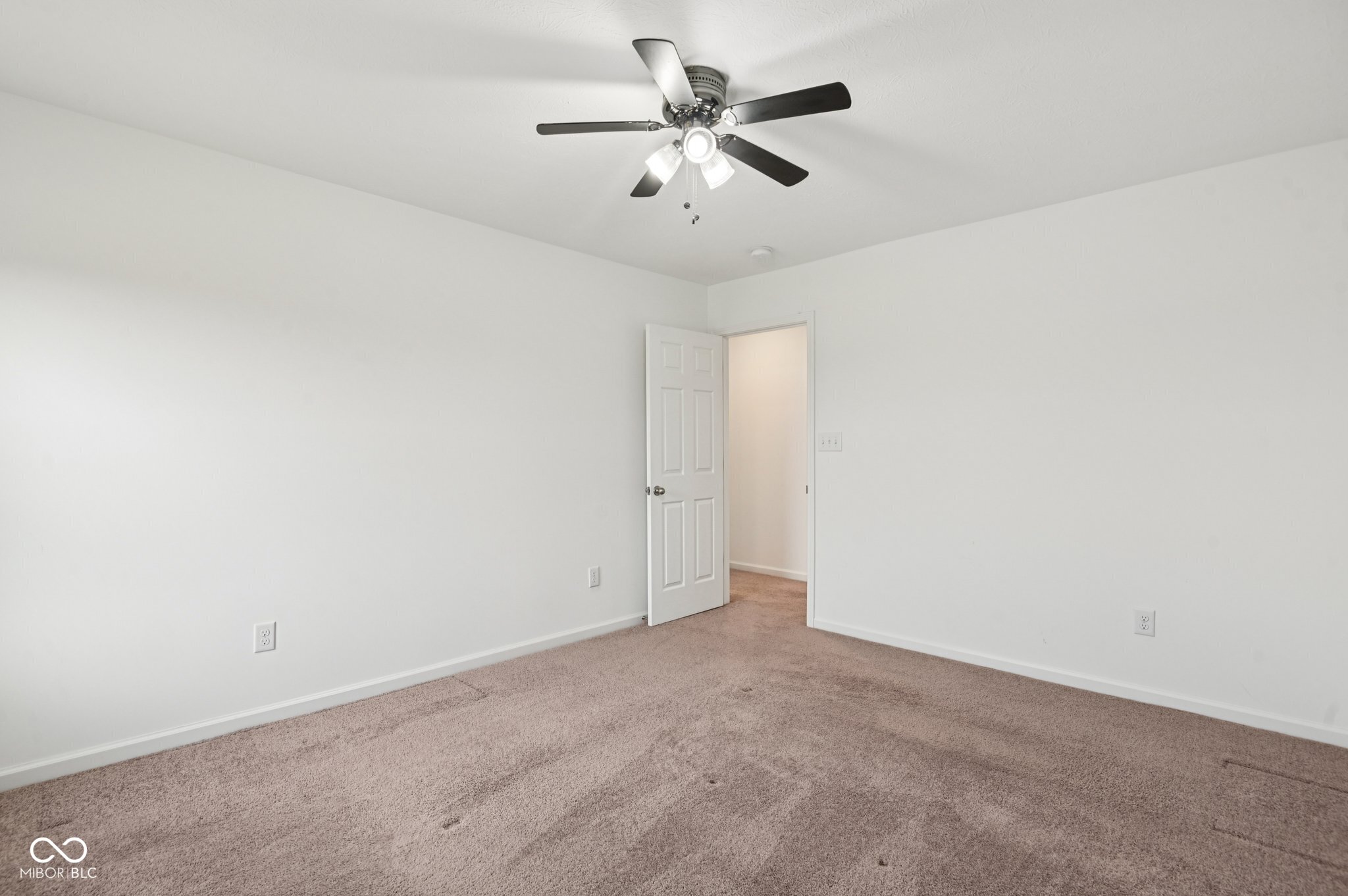 56 Winding Brook Way