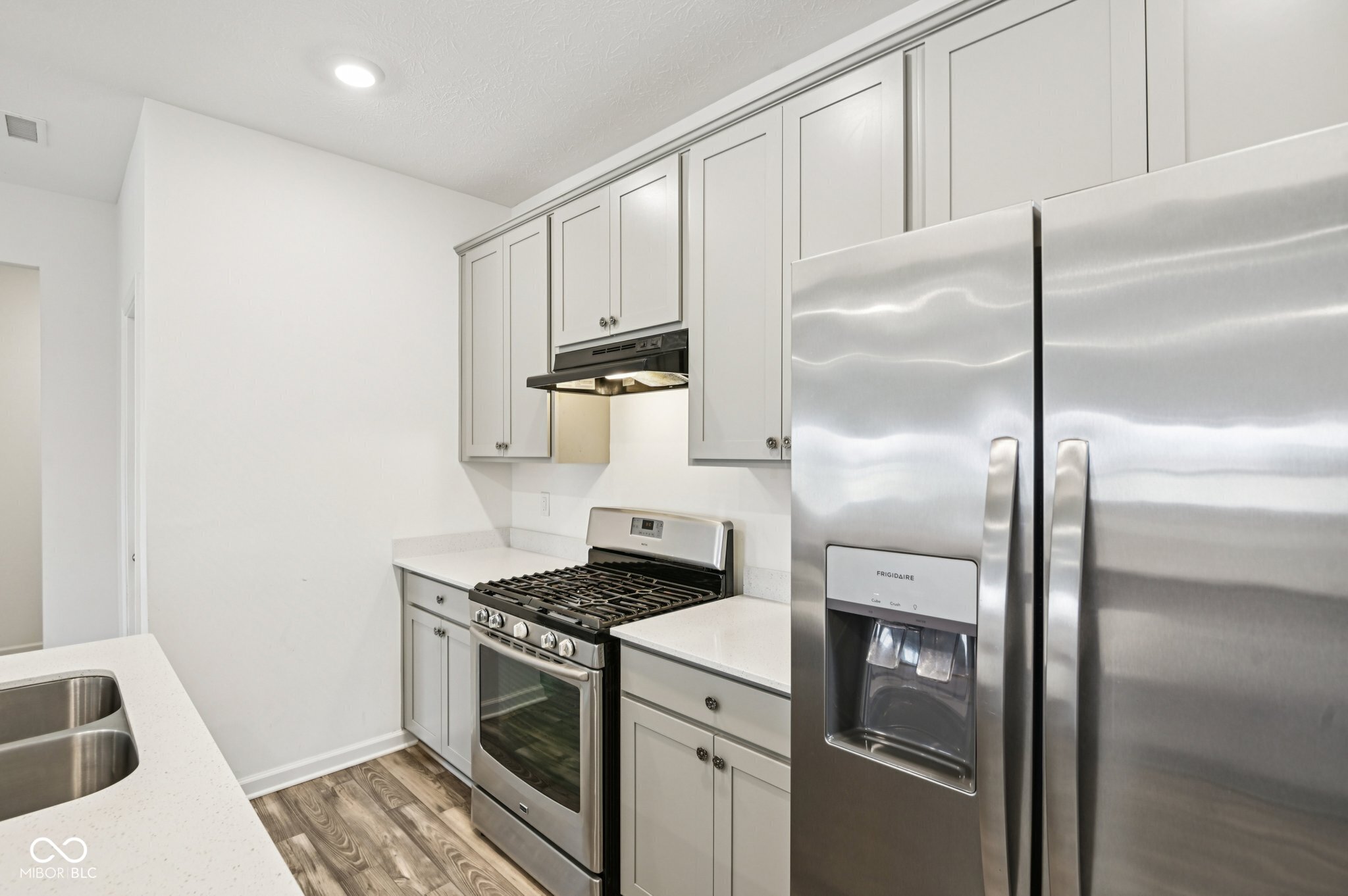 56 Winding Brook Way