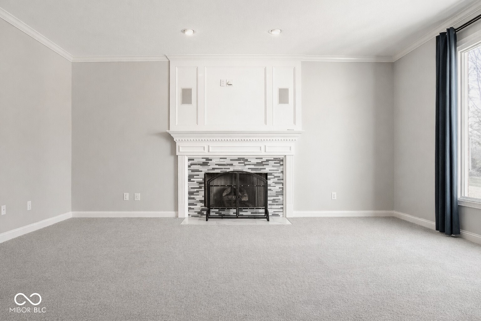 9644 Woodlands Drive